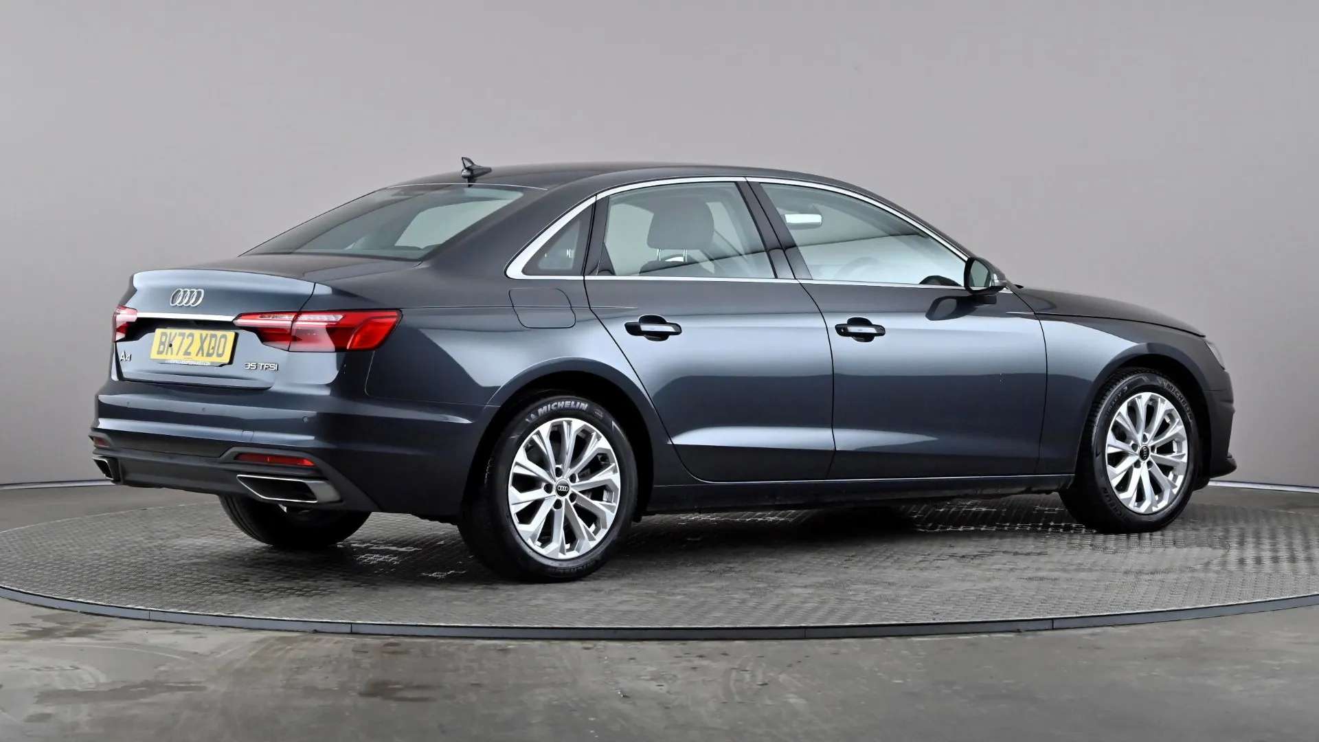 2022 AUDI A4 2022 AUDI A4