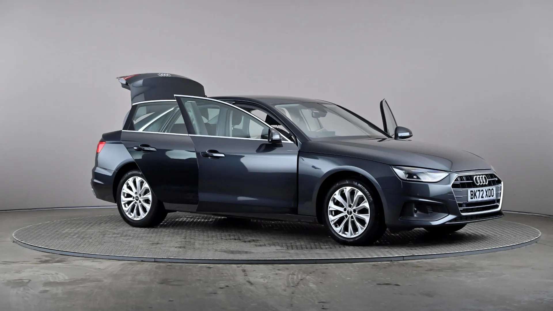 2022 AUDI A4 2022 AUDI A4