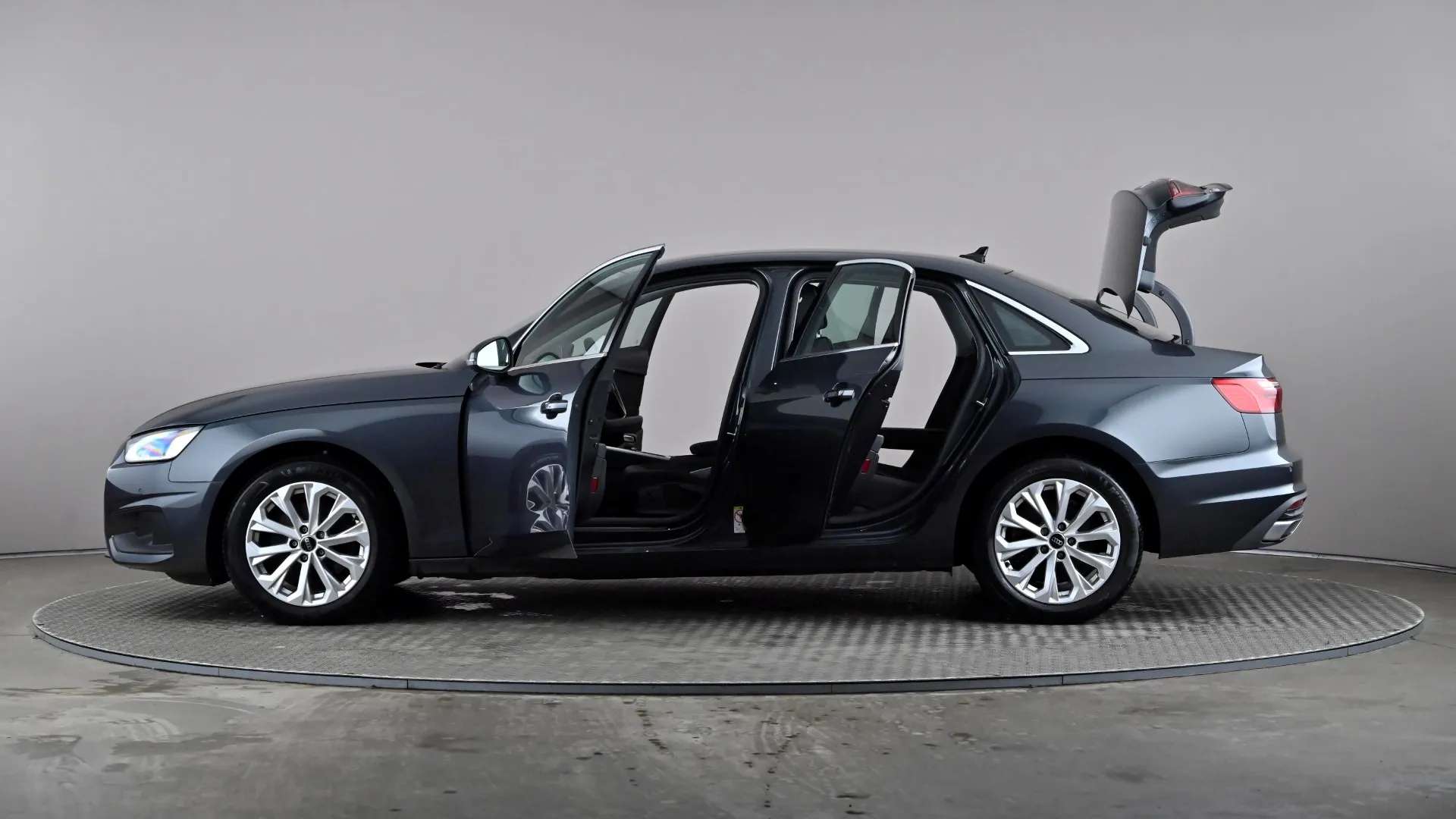 2022 AUDI A4 2022 AUDI A4