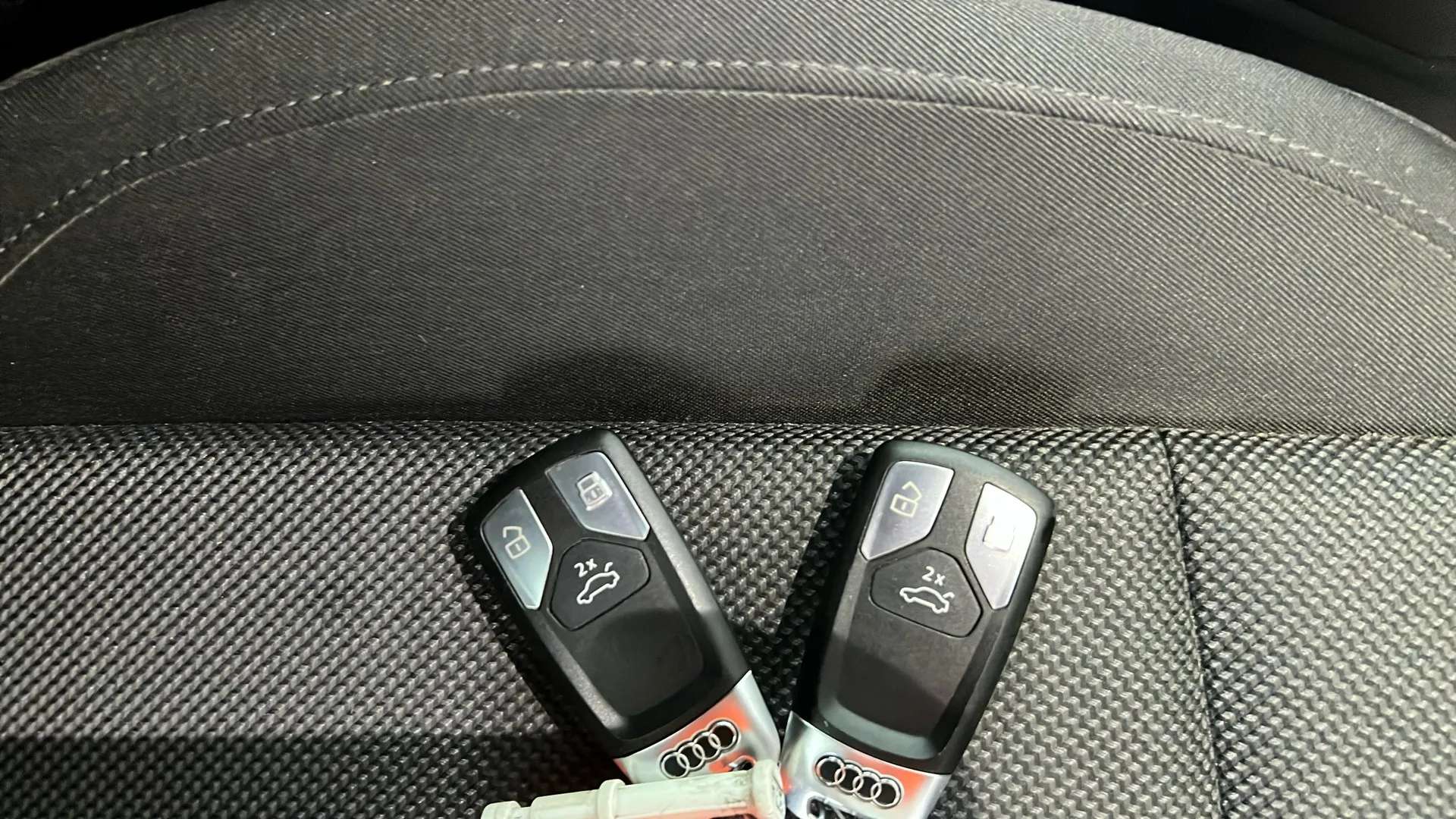 2022 AUDI A4 2022 AUDI A4