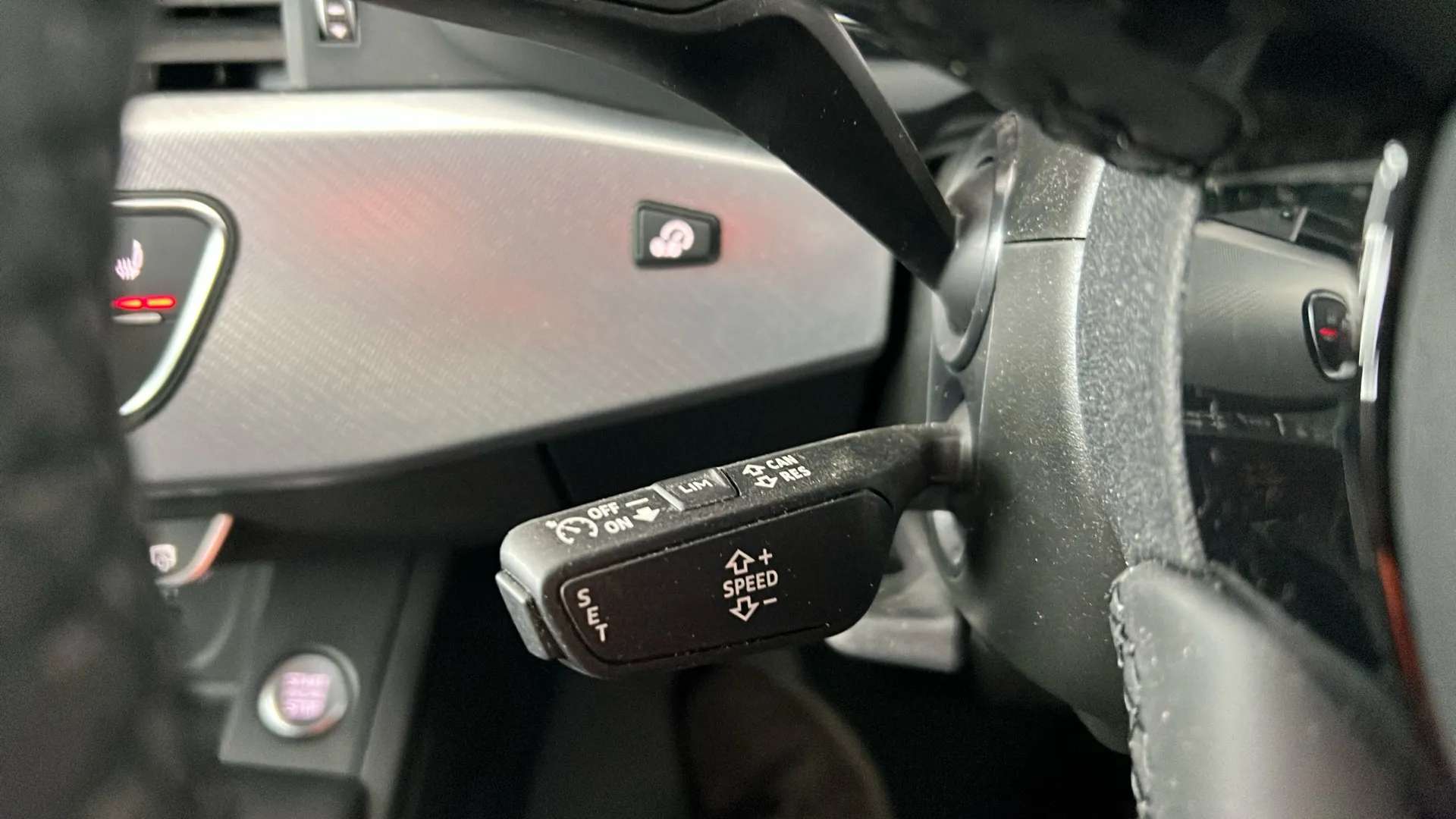 2022 AUDI A4 2022 AUDI A4