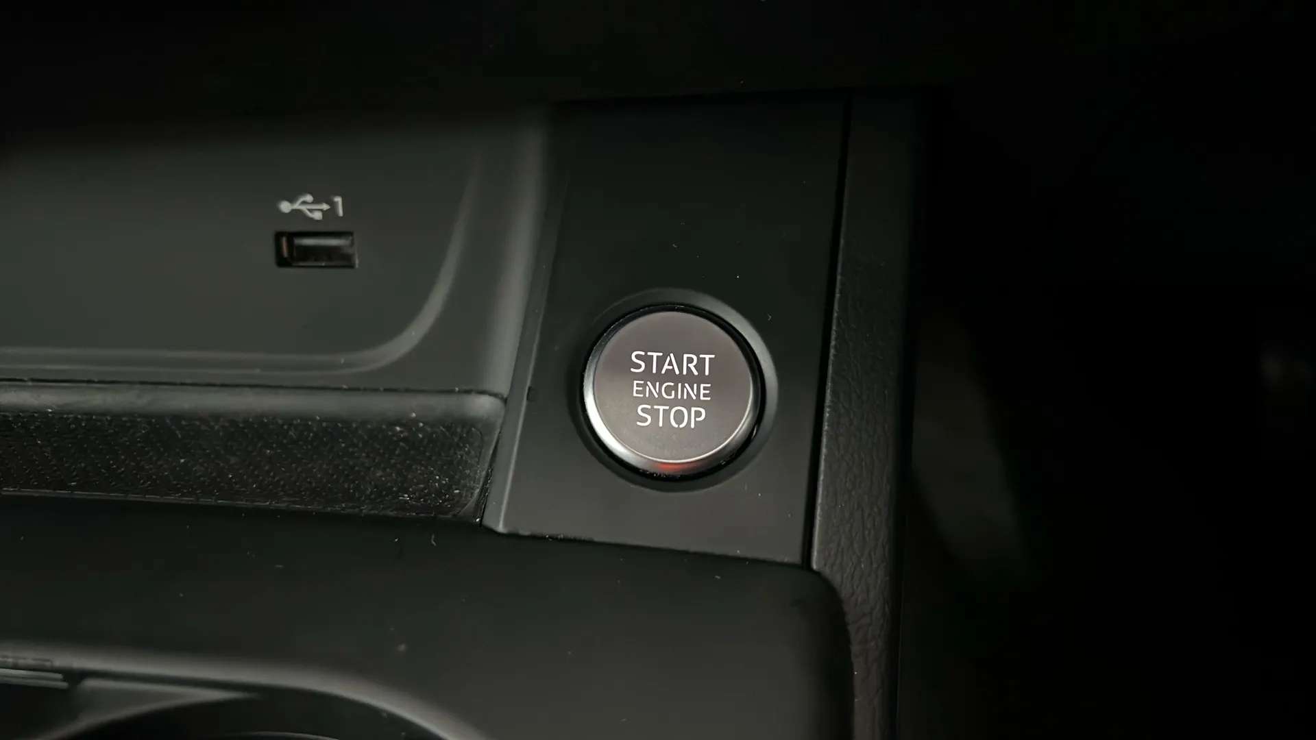 2022 AUDI A4 2022 AUDI A4