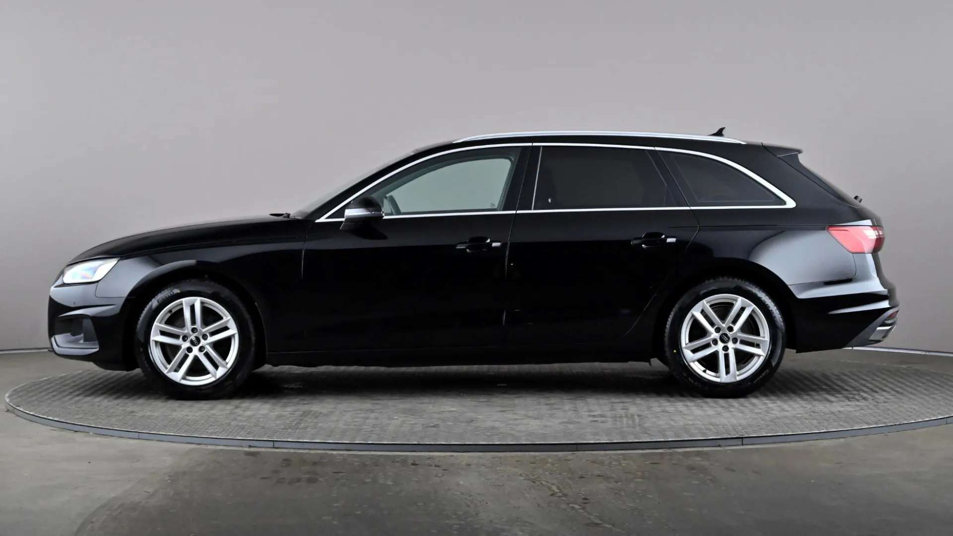 A 2023 AUDI A4 35 TFSI Technik S Tronic A 2023 AUDI A4 35 TFSI Technik S Tronic