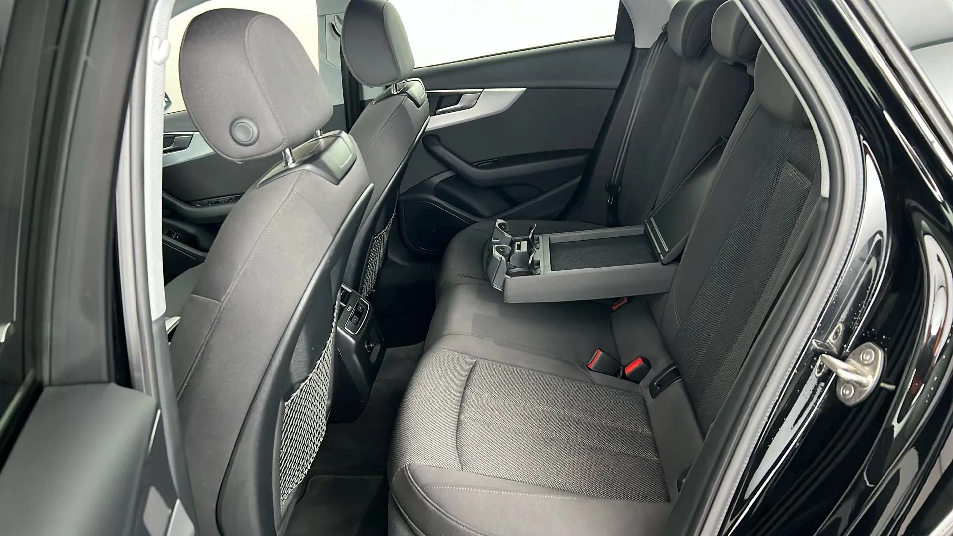 2023 AUDI A4 2023 AUDI A4