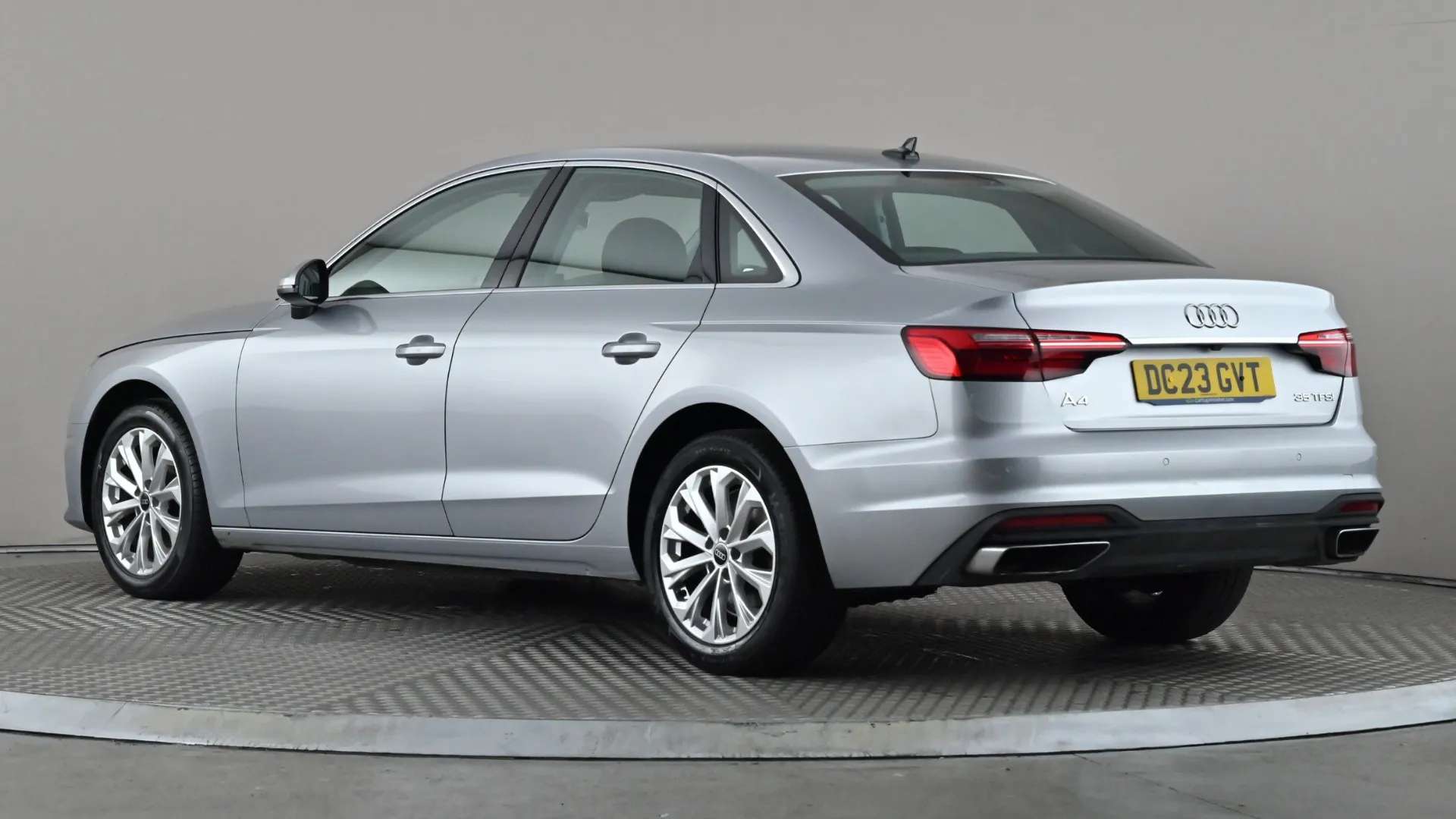 A 2023 AUDI A4 35 TFSI Technik S Tronic A 2023 AUDI A4 35 TFSI Technik S Tronic