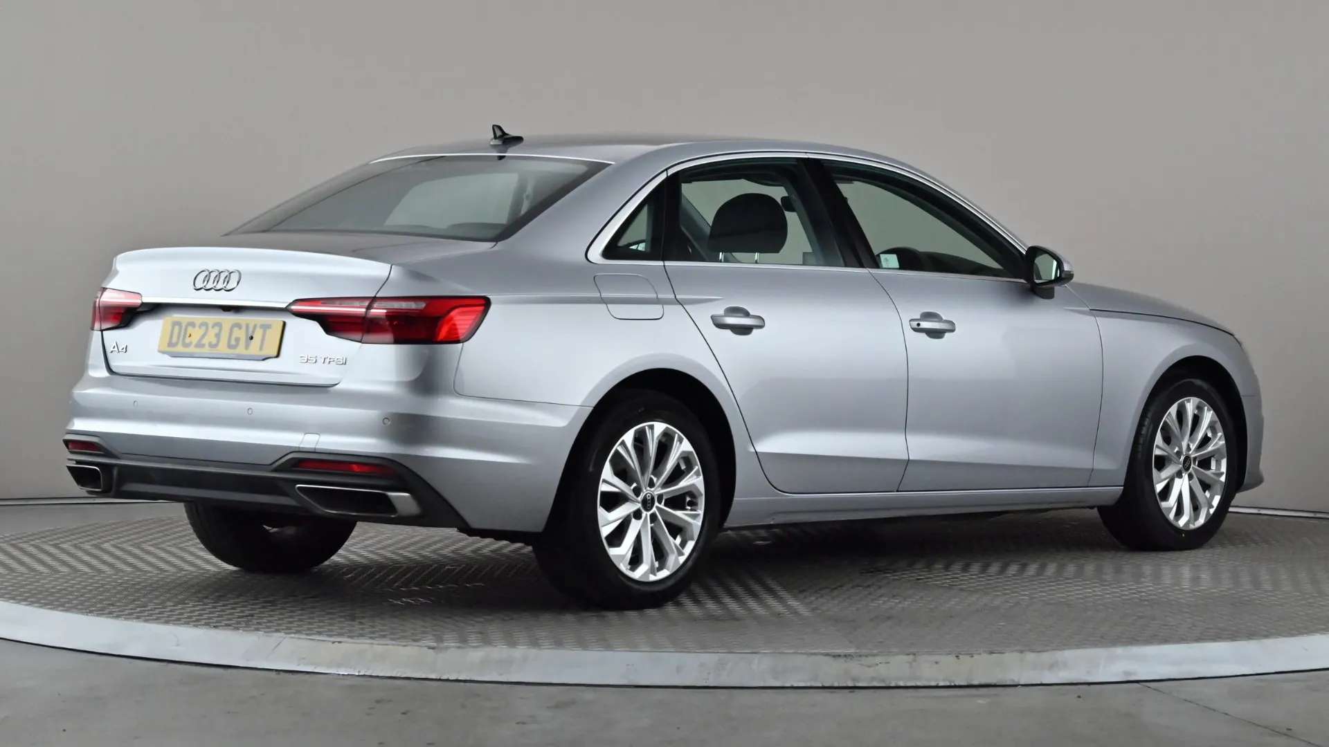 2023 AUDI A4 2023 AUDI A4