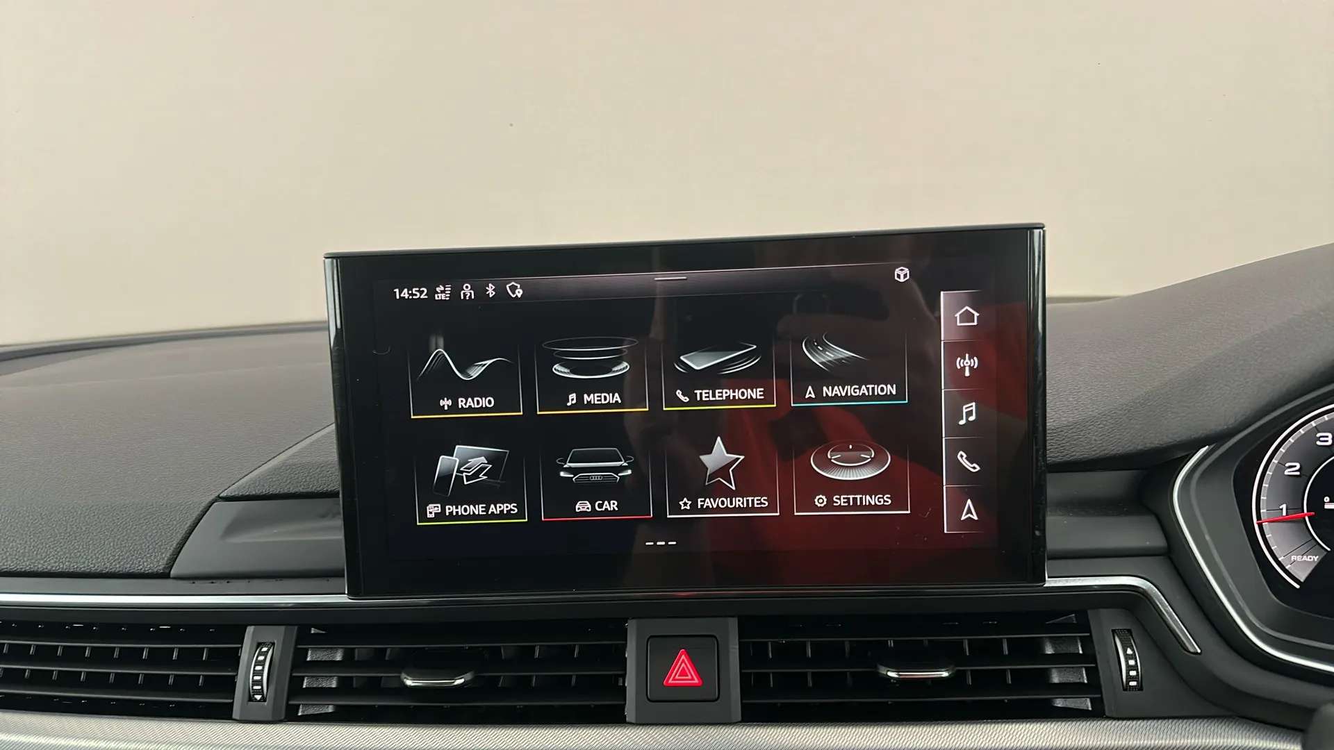 2023 AUDI A4 2023 AUDI A4