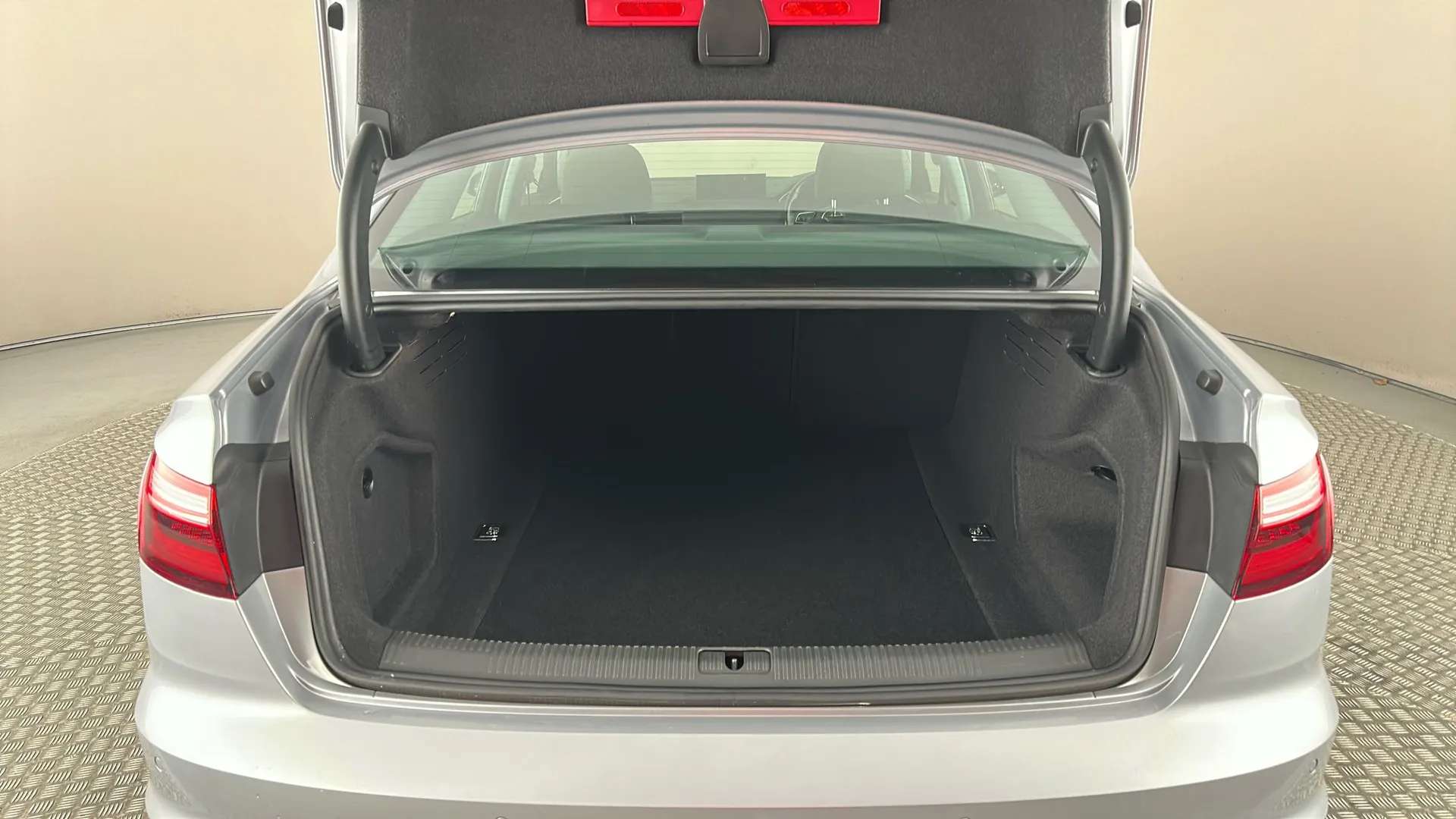 2023 AUDI A4 2023 AUDI A4