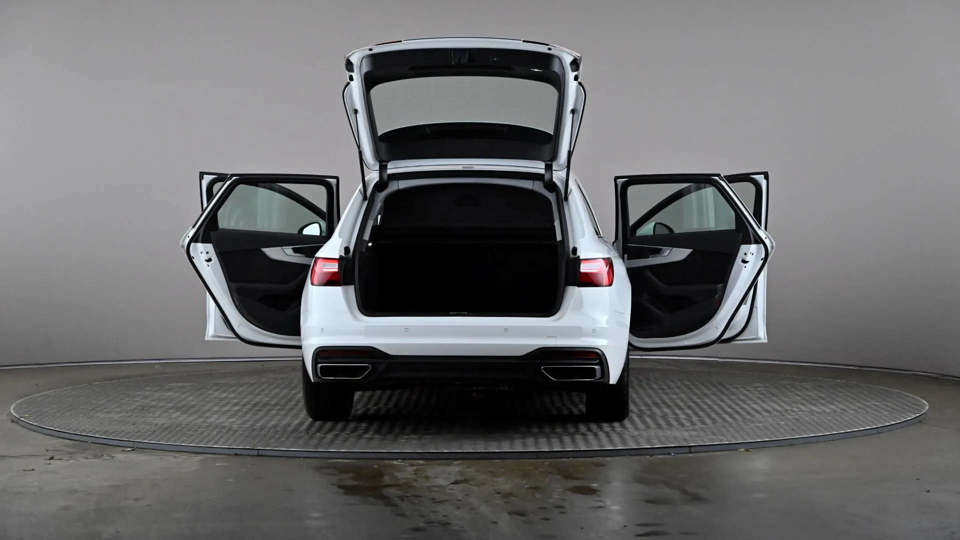 2023 AUDI A4 2023 AUDI A4