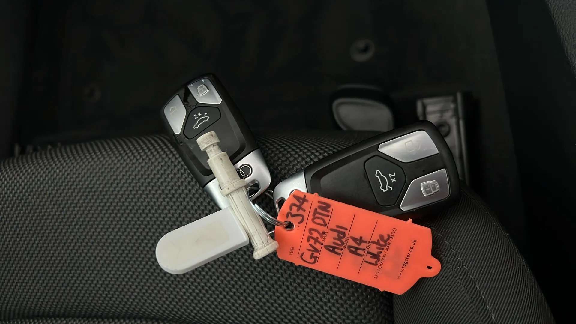 2023 AUDI A4 2023 AUDI A4