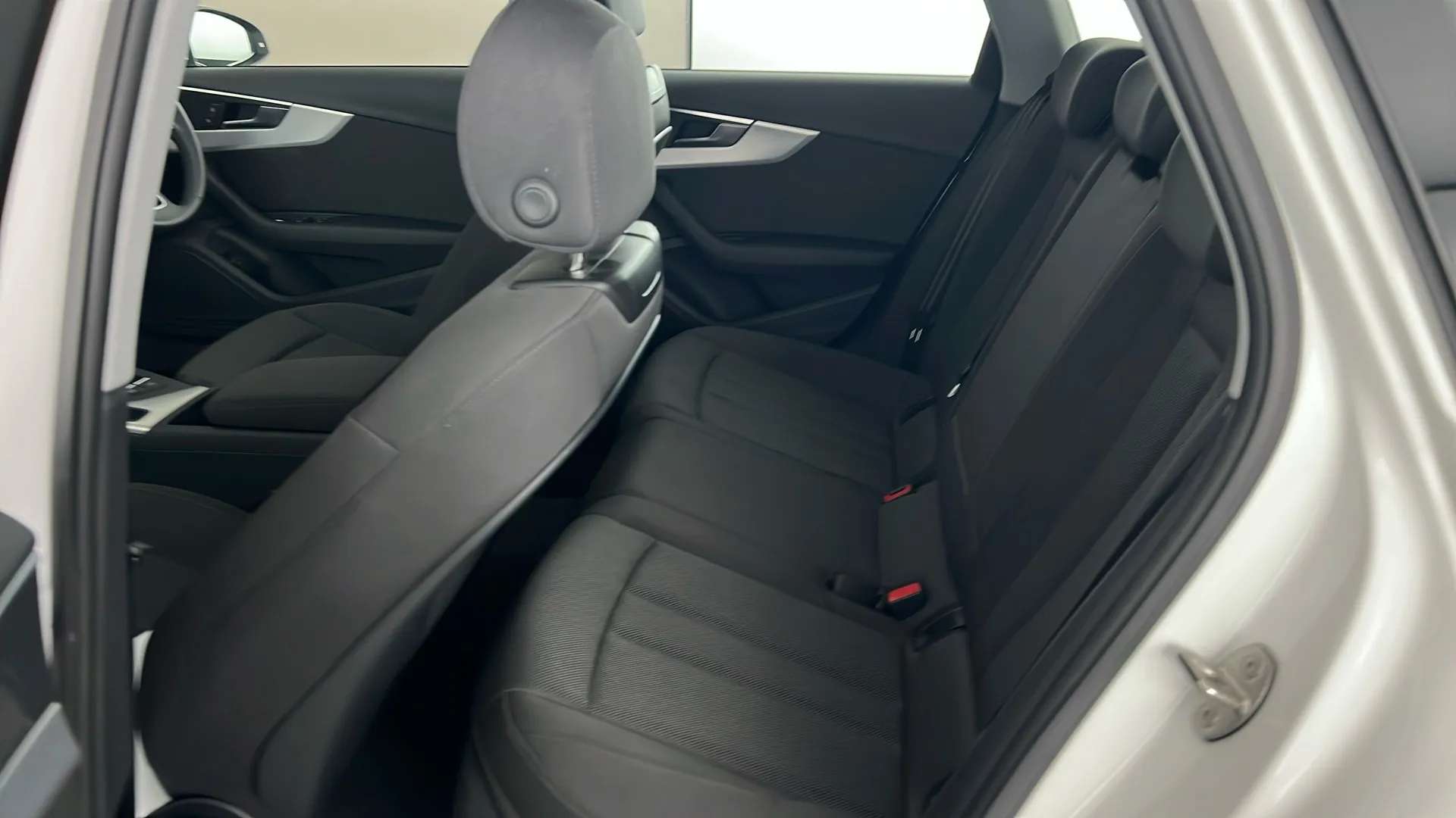 2023 AUDI A4 2023 AUDI A4