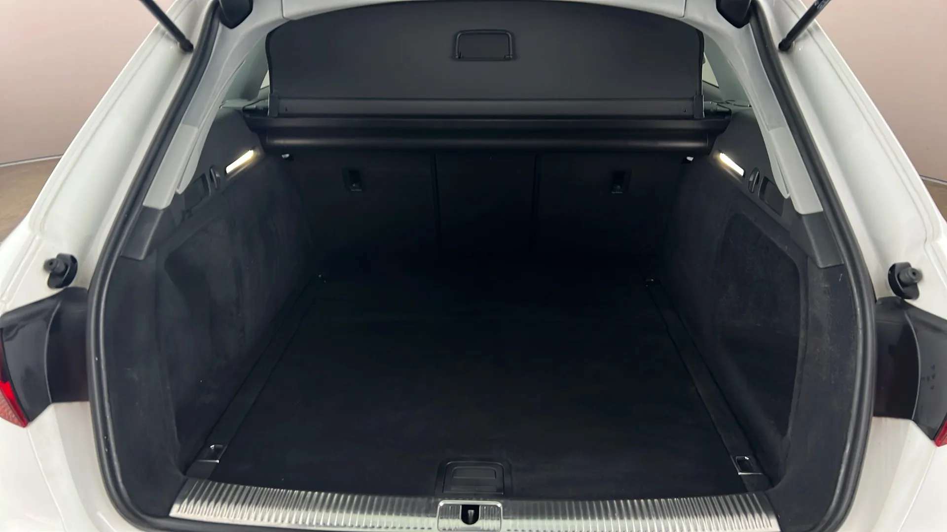 2023 AUDI A4 2023 AUDI A4