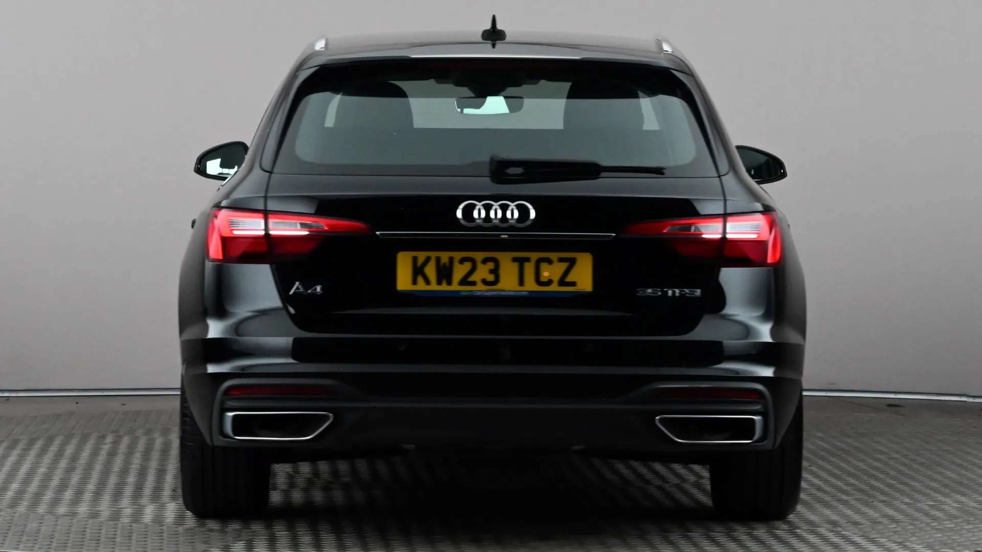 2023 AUDI A4 2023 AUDI A4