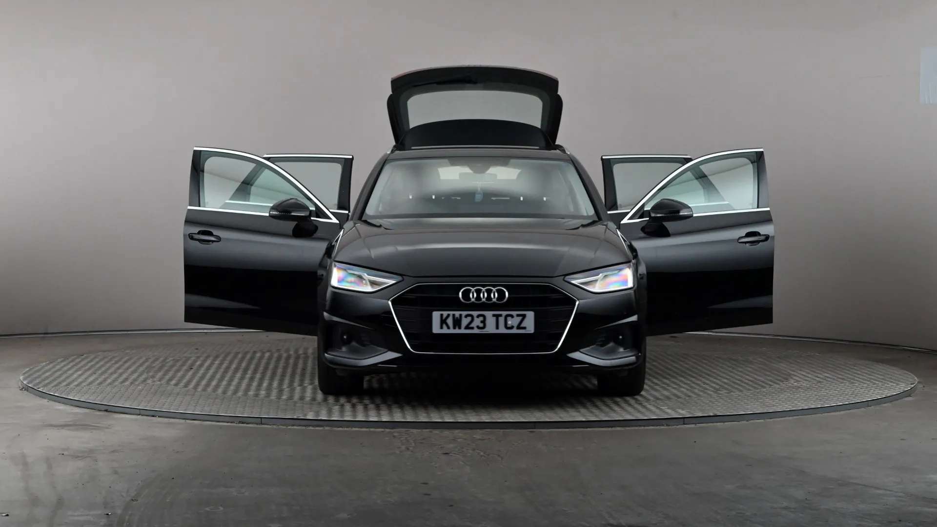 2023 AUDI A4 2023 AUDI A4