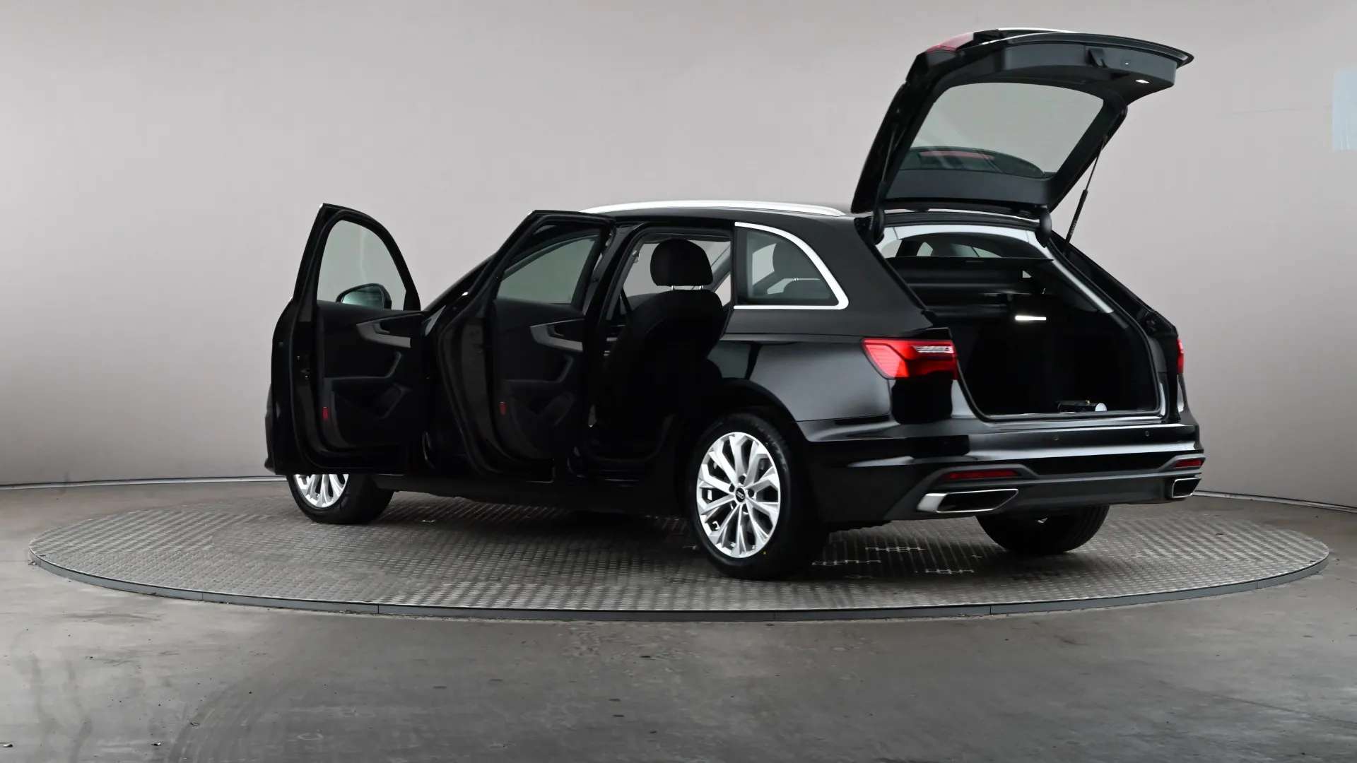 2023 AUDI A4 2023 AUDI A4