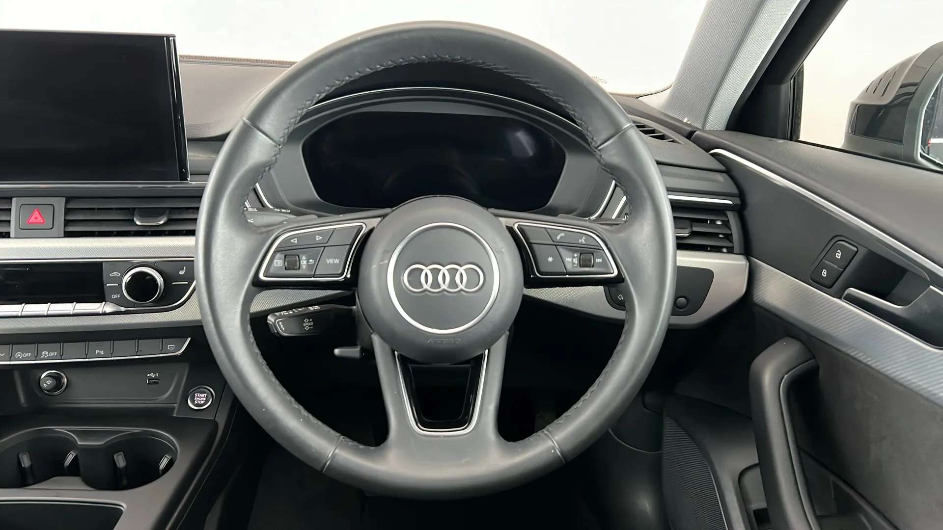 2023 AUDI A4 2023 AUDI A4