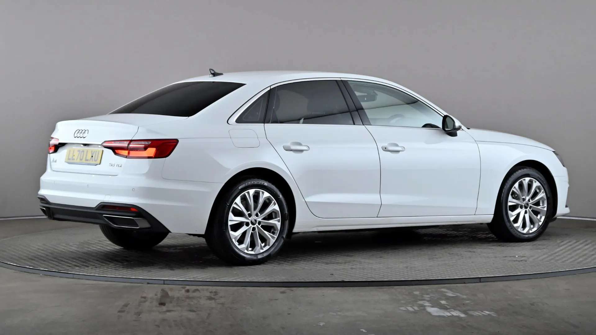 2021 AUDI A4 2021 AUDI A4