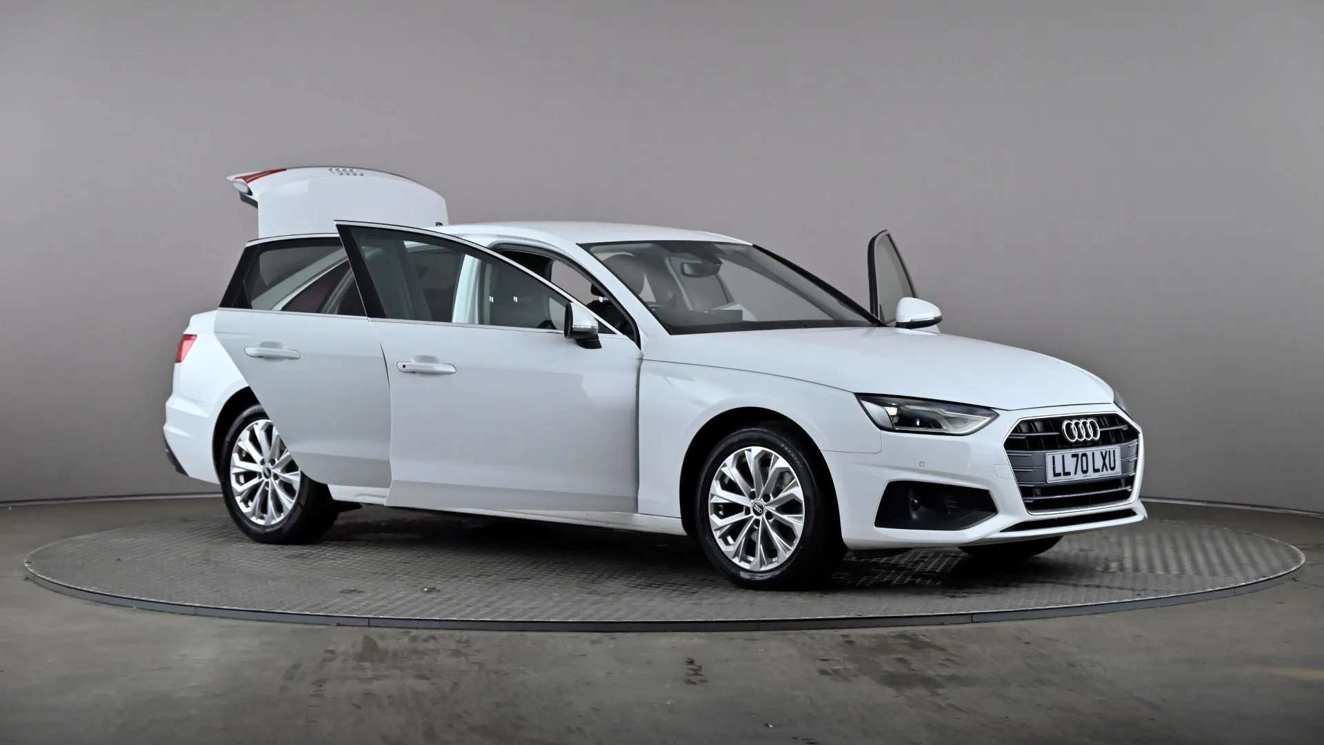 2021 AUDI A4 2021 AUDI A4