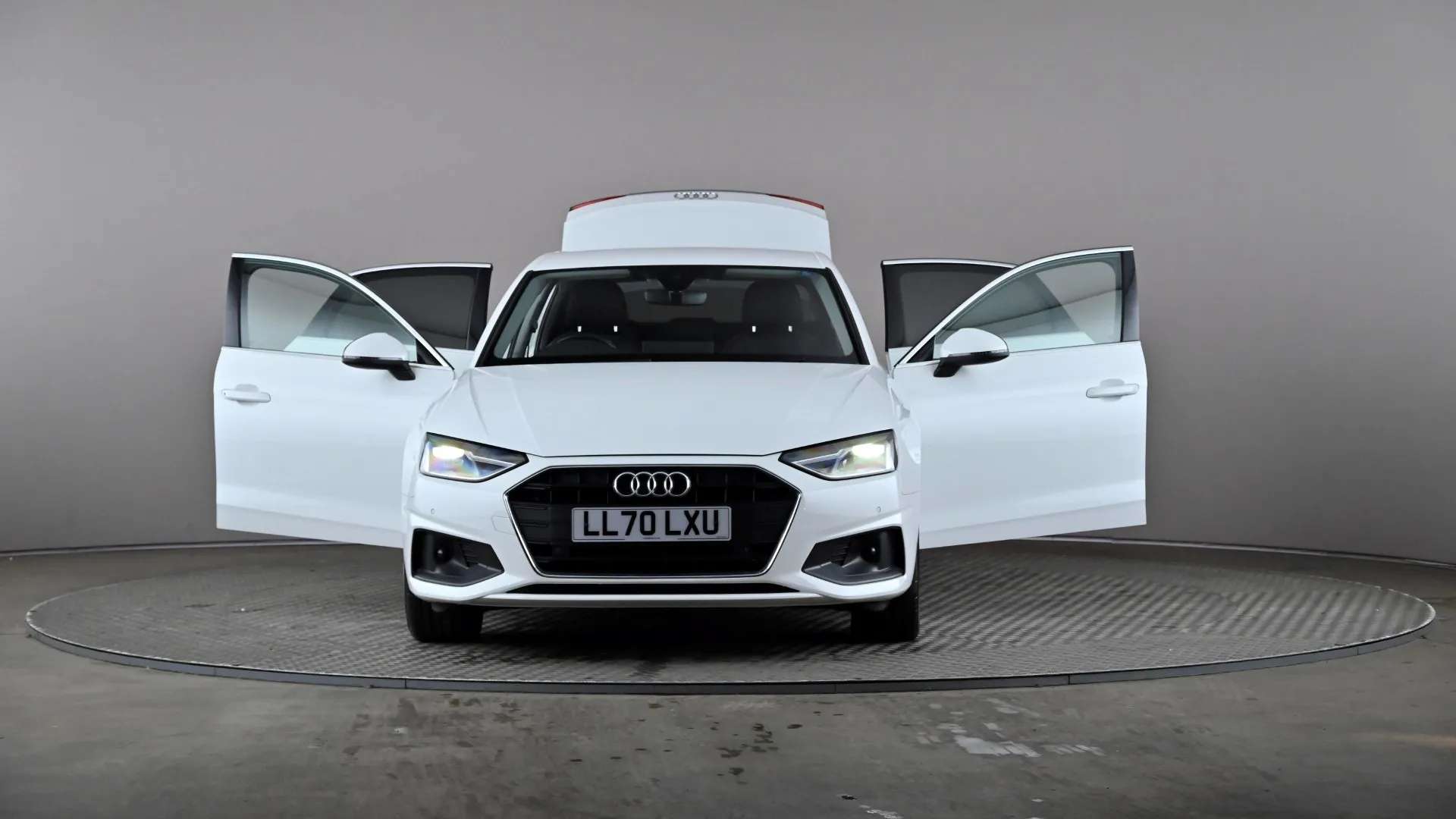 2021 AUDI A4 2021 AUDI A4