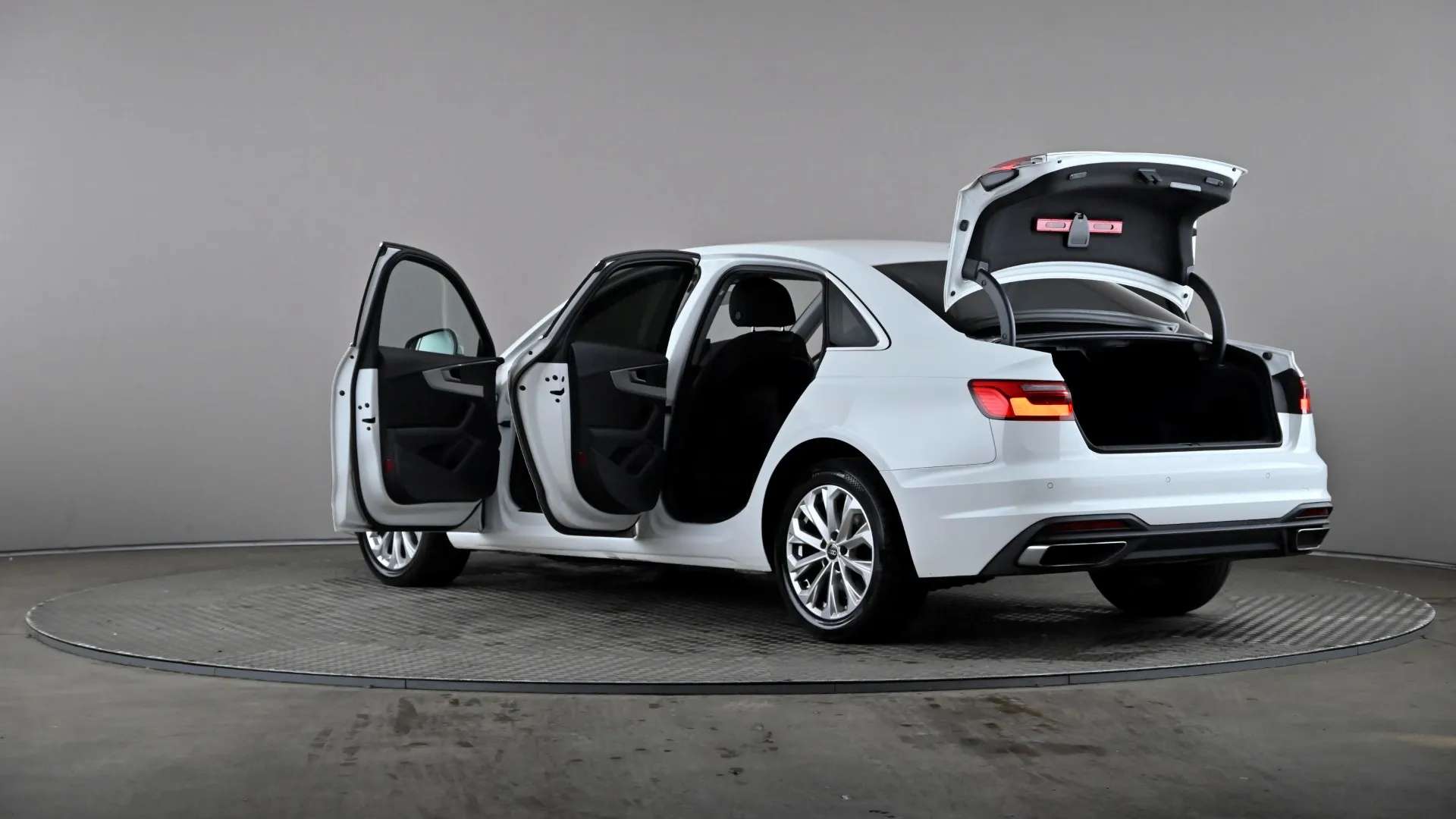 2021 AUDI A4 2021 AUDI A4