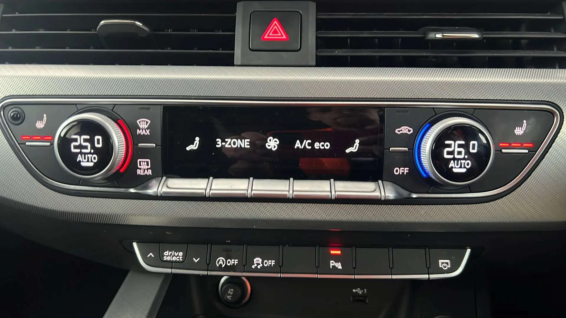 2021 AUDI A4 2021 AUDI A4