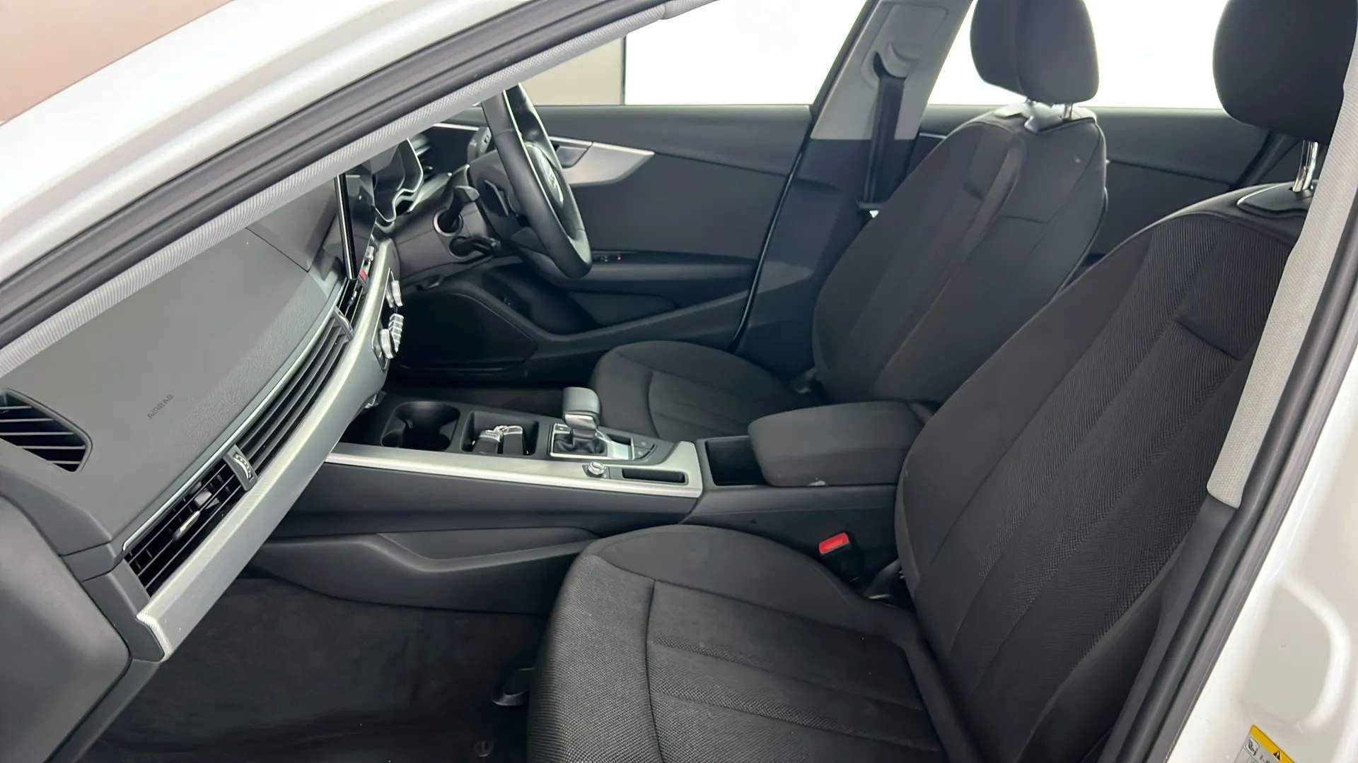 2022 AUDI A4 2022 AUDI A4