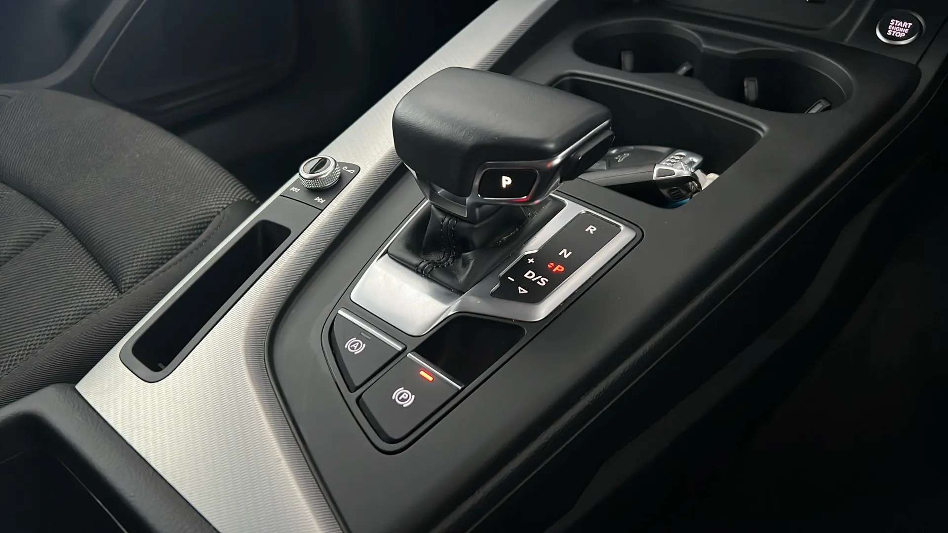 2022 AUDI A4 2022 AUDI A4