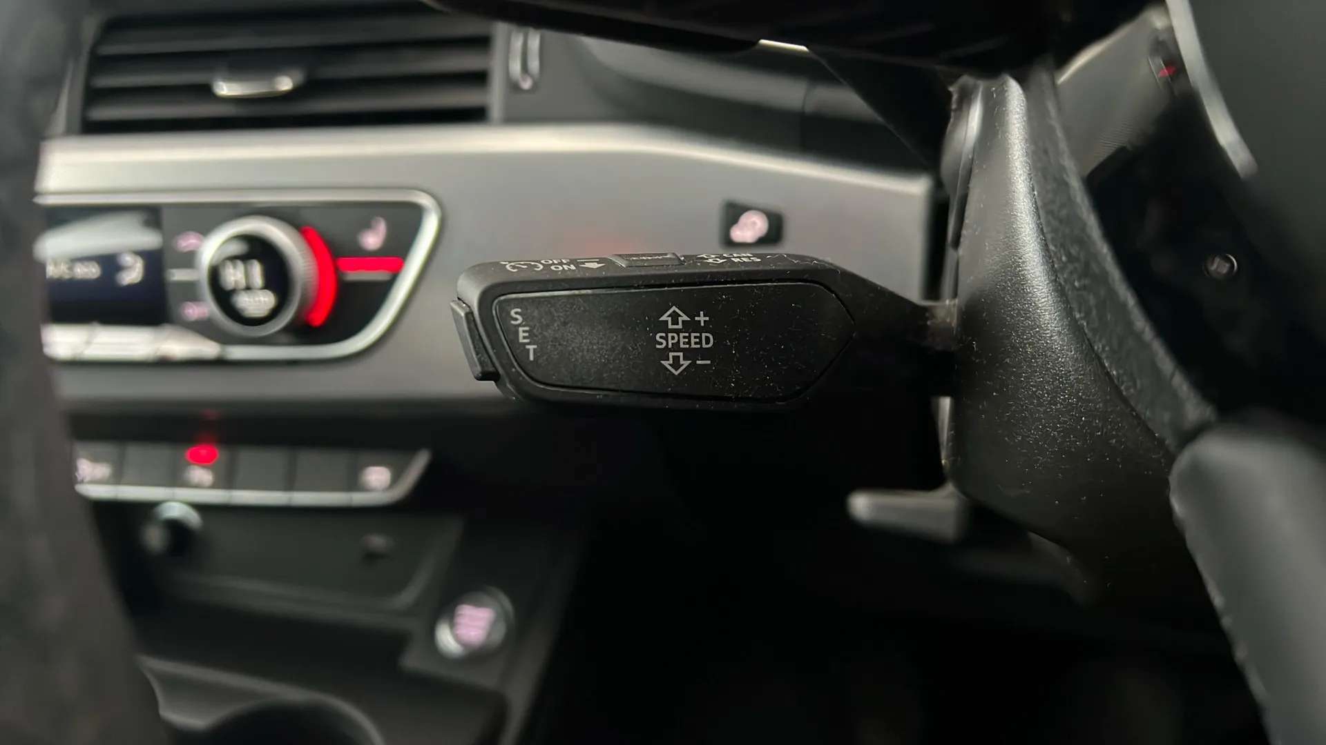 2022 AUDI A4 2022 AUDI A4