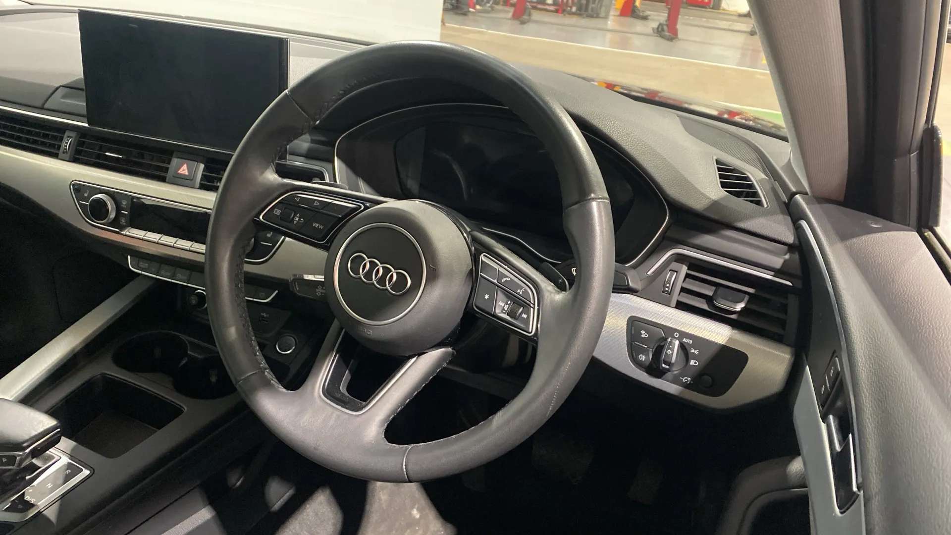 A 2022 AUDI A4 35 TFSI Technik S Tronic A 2022 AUDI A4 35 TFSI Technik S Tronic