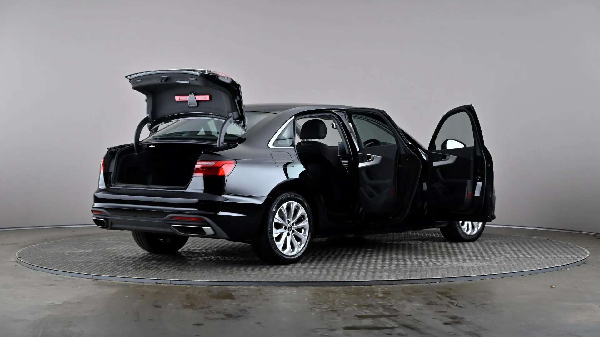 2022 AUDI A4 2022 AUDI A4