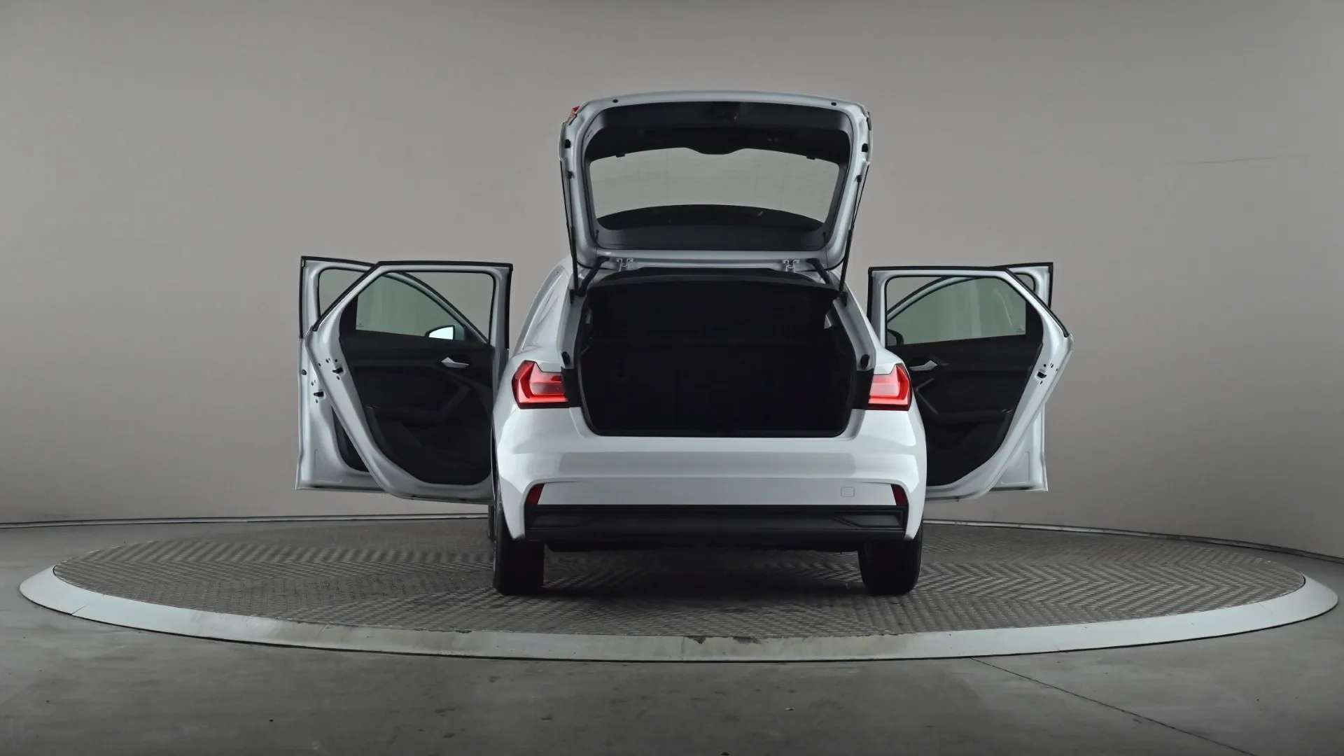 2023 AUDI A1 2023 AUDI A1