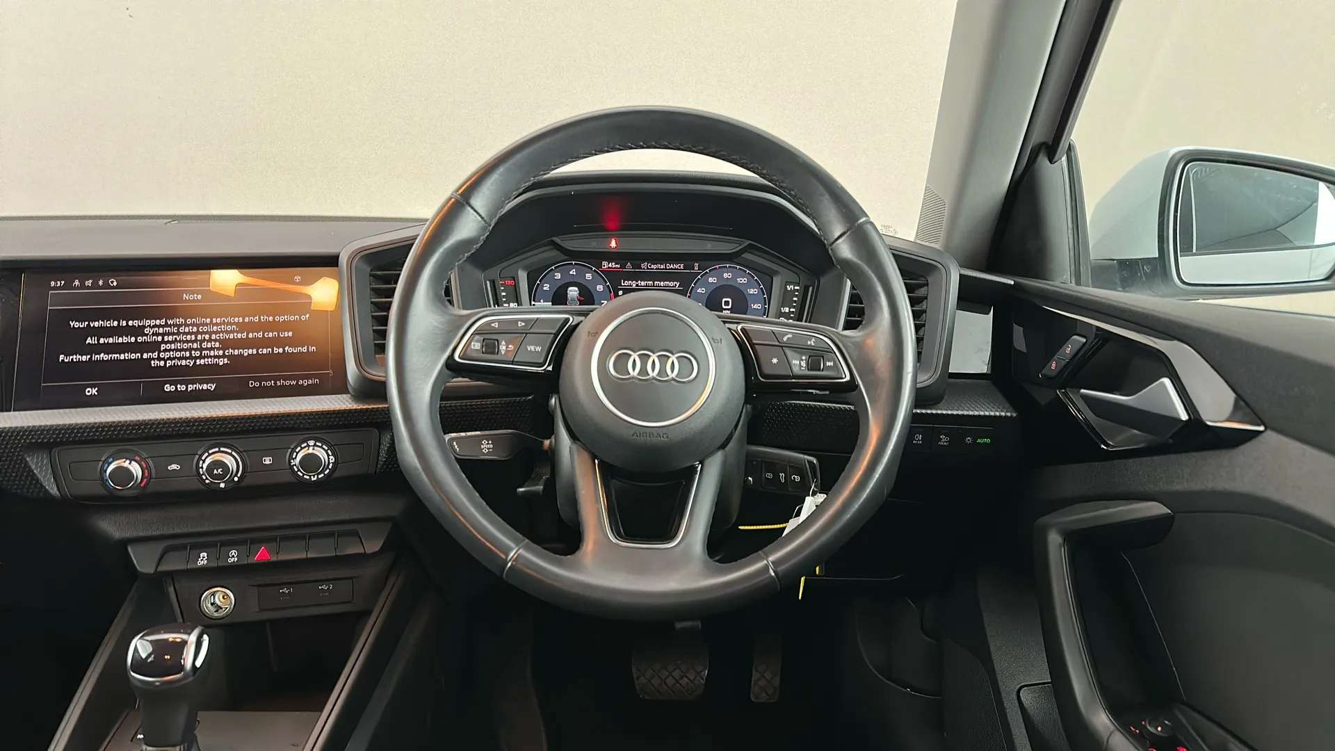 2023 AUDI A1 2023 AUDI A1