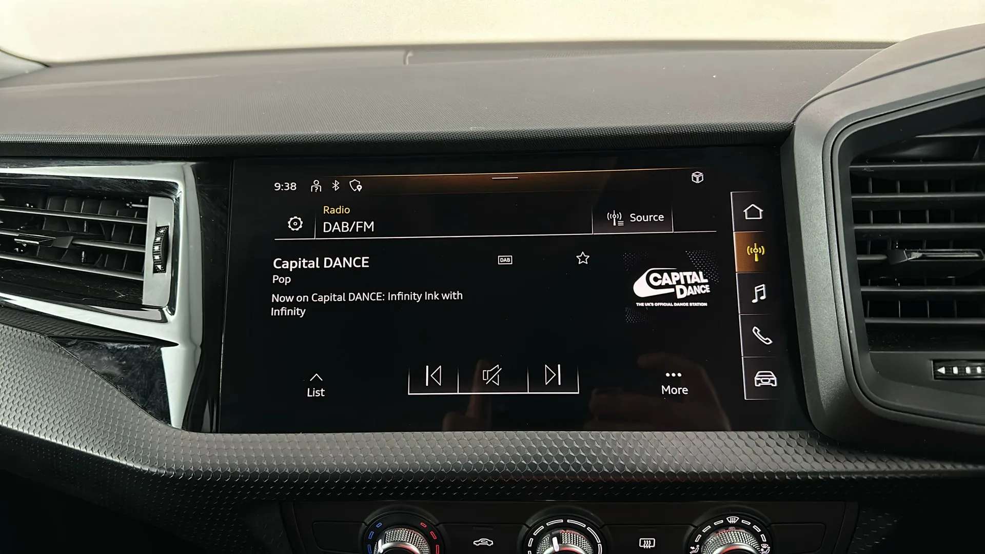 2023 AUDI A1 2023 AUDI A1