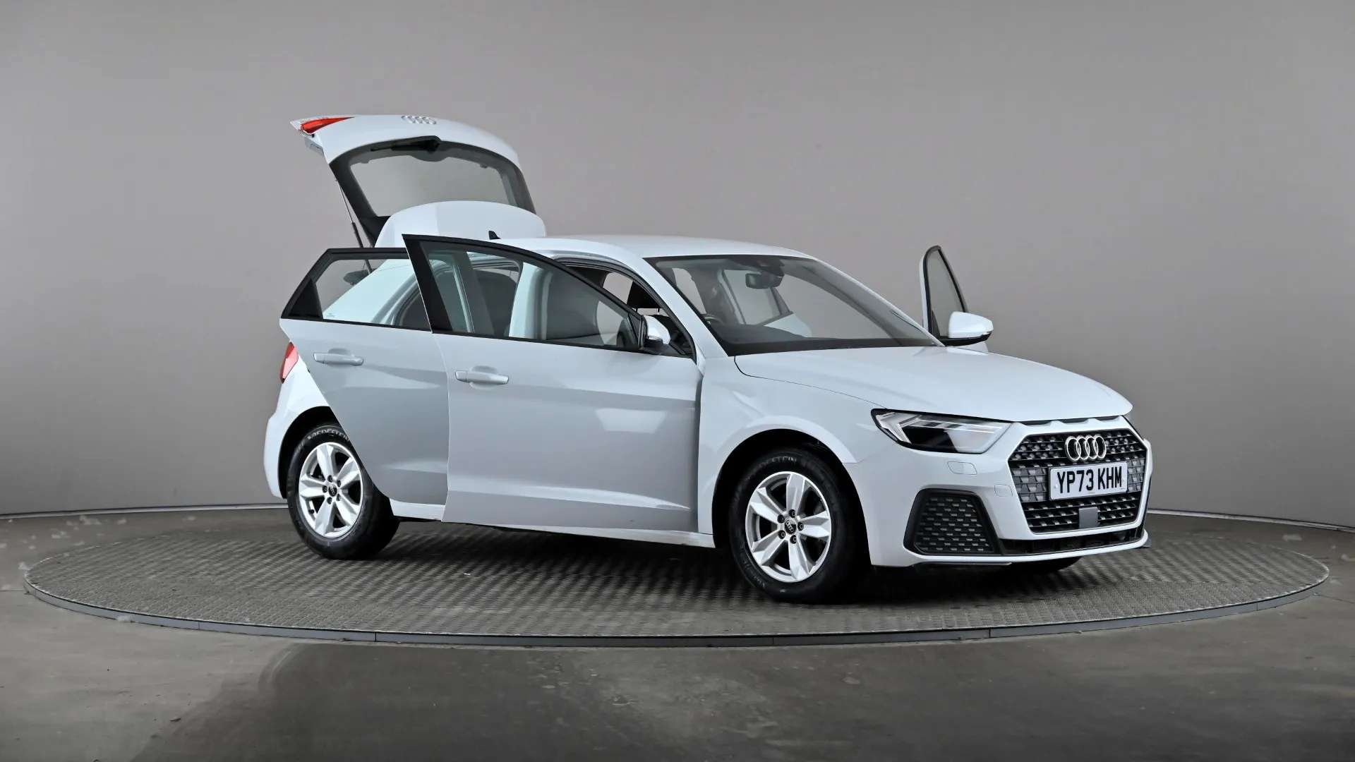 2023 AUDI A1 2023 AUDI A1