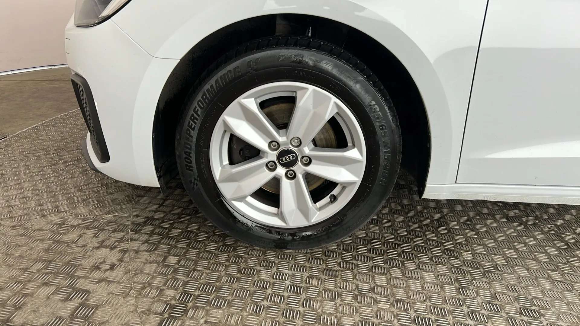 2023 AUDI A1 2023 AUDI A1