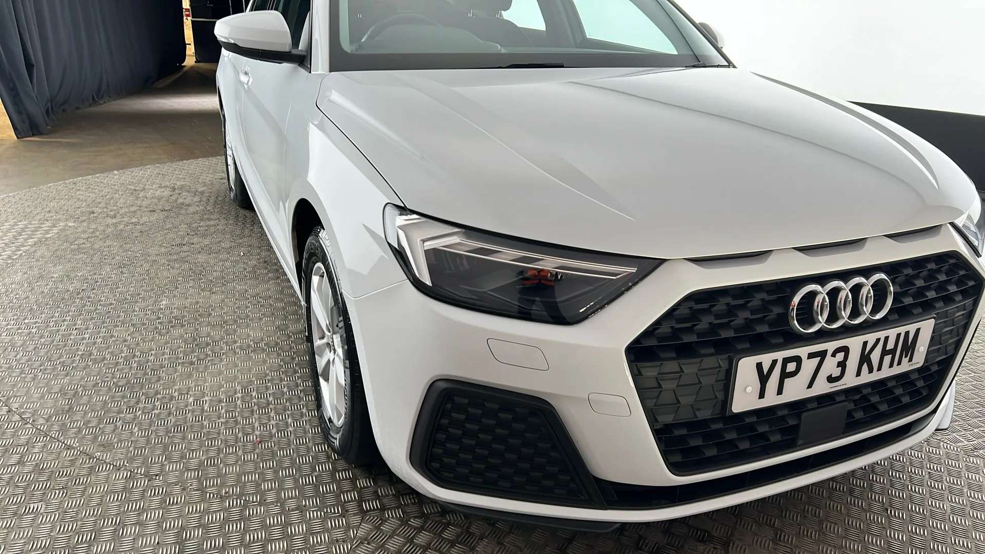 2023 AUDI A1 2023 AUDI A1