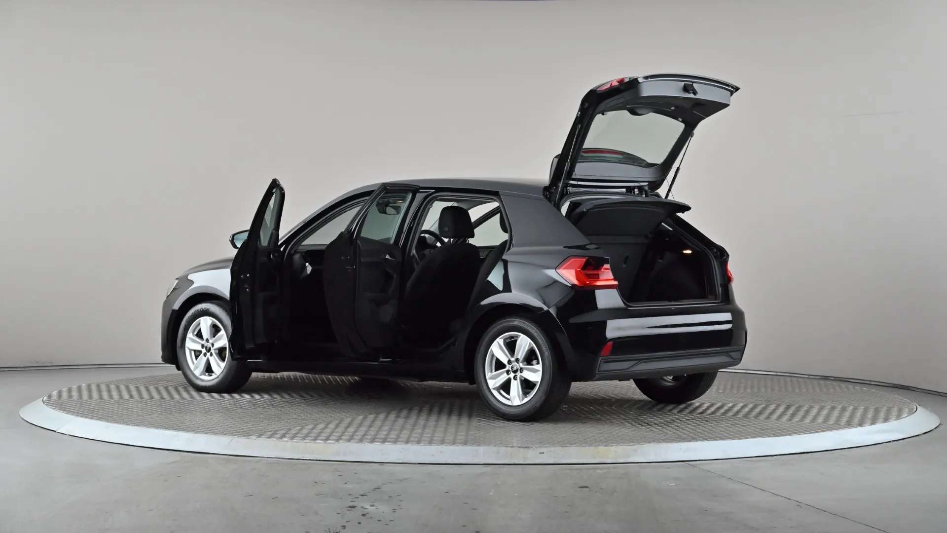 2023 AUDI A1 2023 AUDI A1