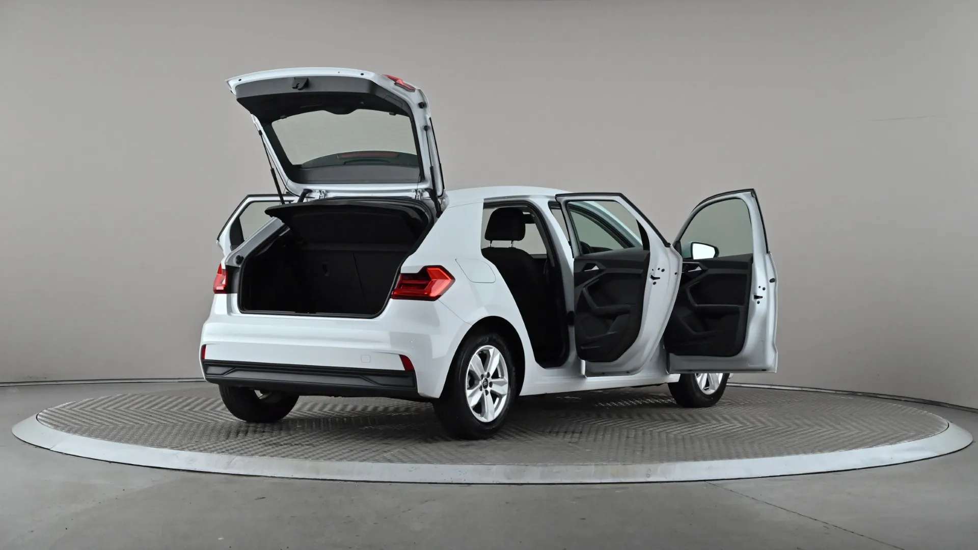 2023 AUDI A1 2023 AUDI A1