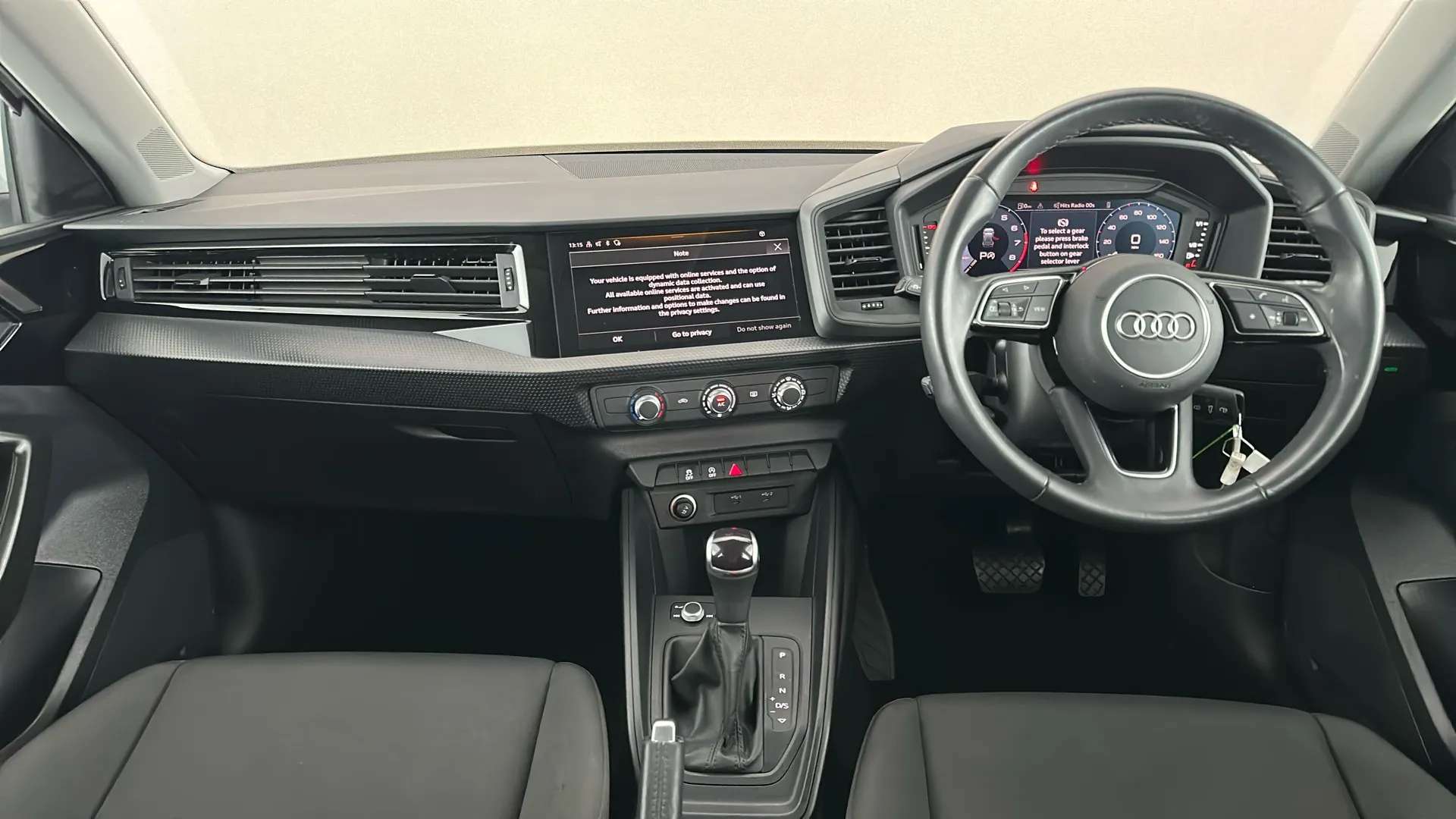 2023 AUDI A1 2023 AUDI A1