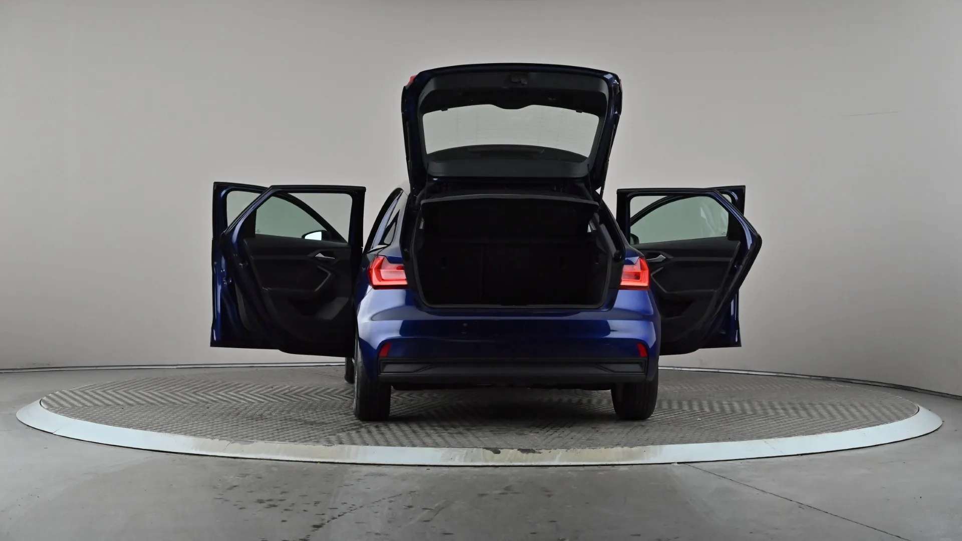 2023 AUDI A1 2023 AUDI A1
