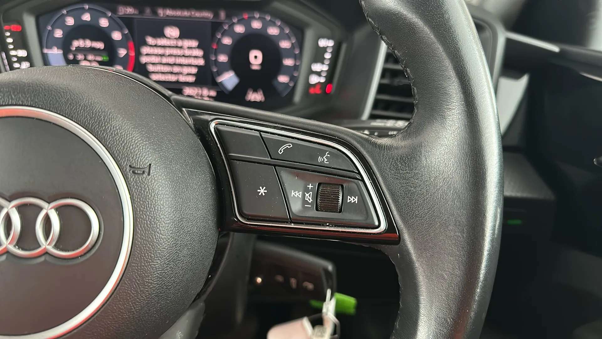 2023 AUDI A1 2023 AUDI A1