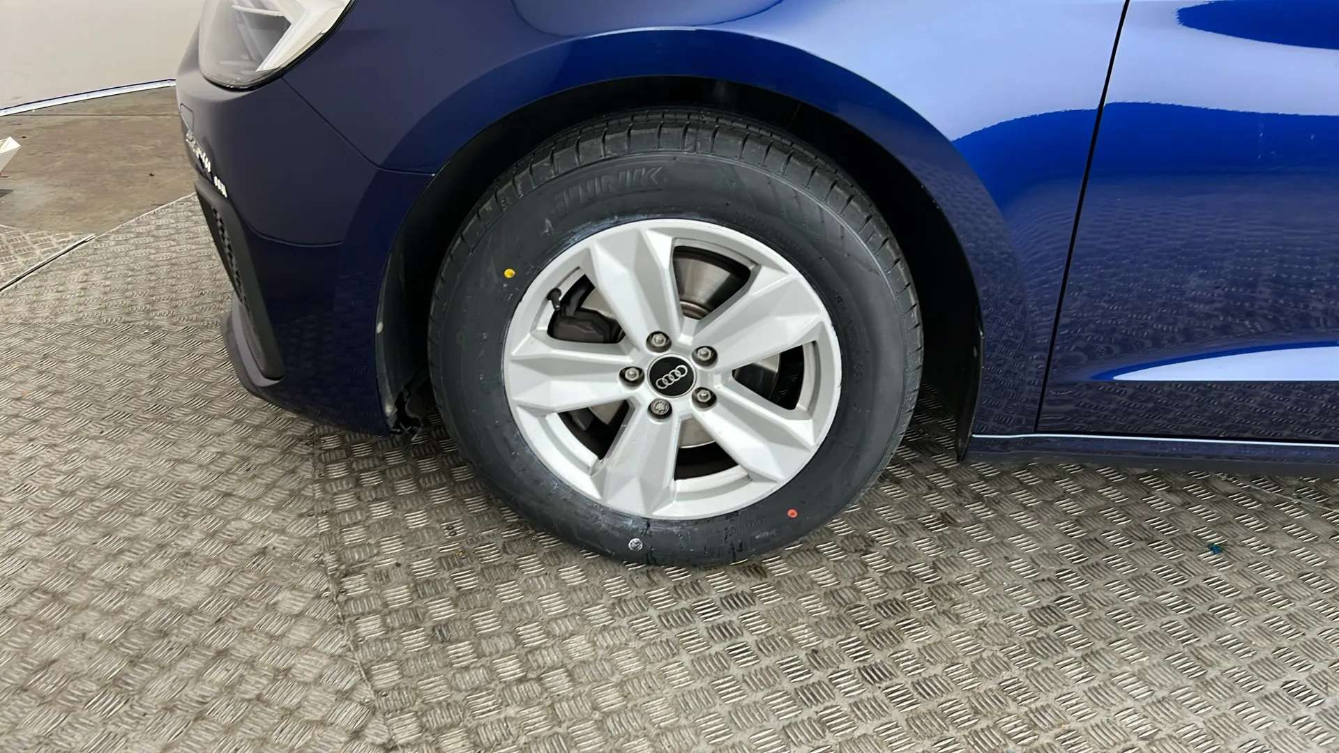 2023 AUDI A1 2023 AUDI A1