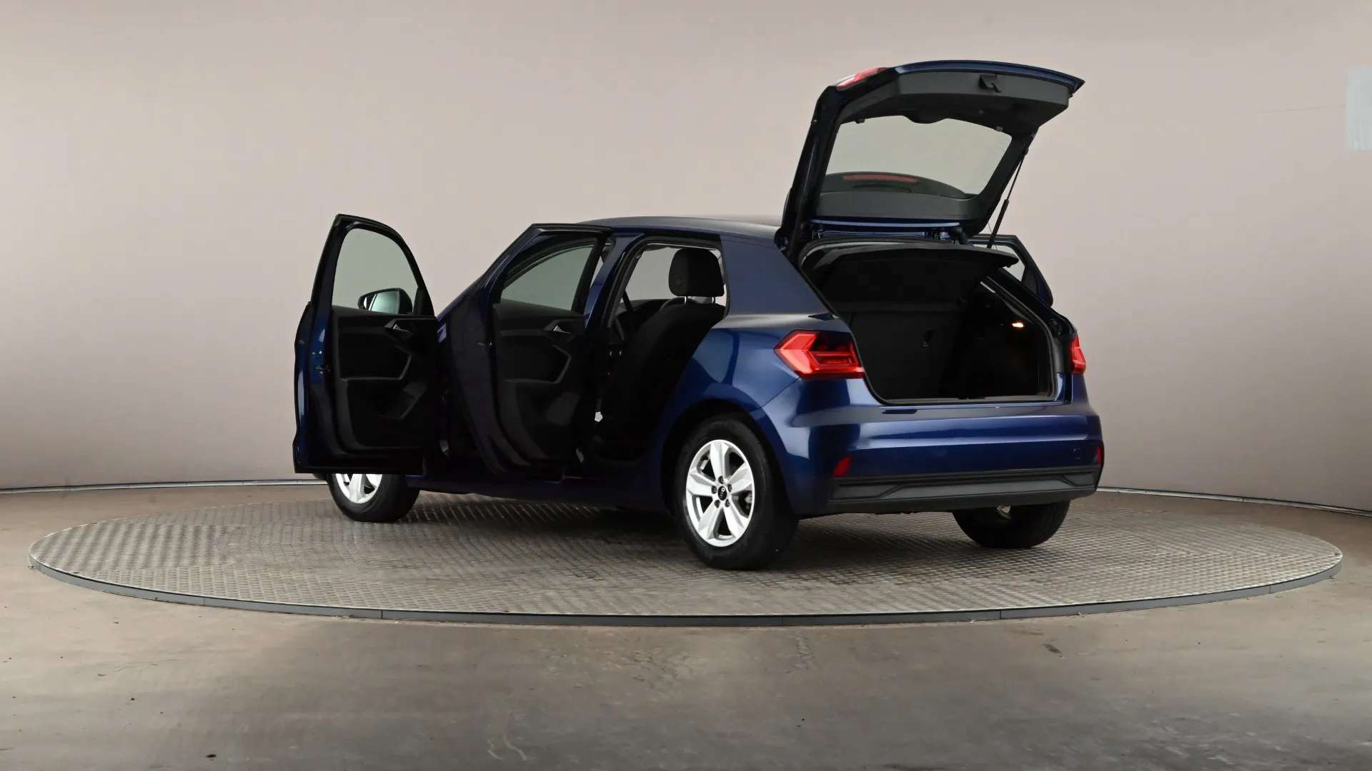 2023 AUDI A1 2023 AUDI A1