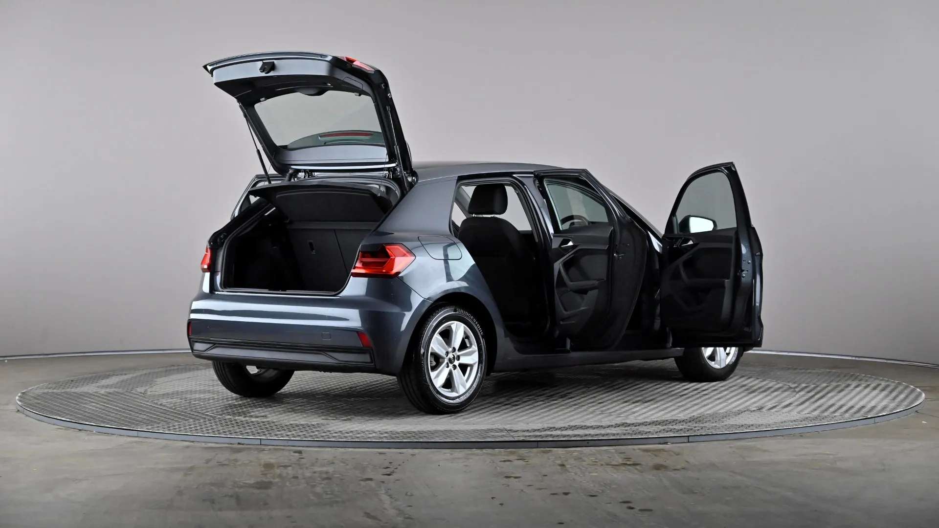 2023 AUDI A1 2023 AUDI A1