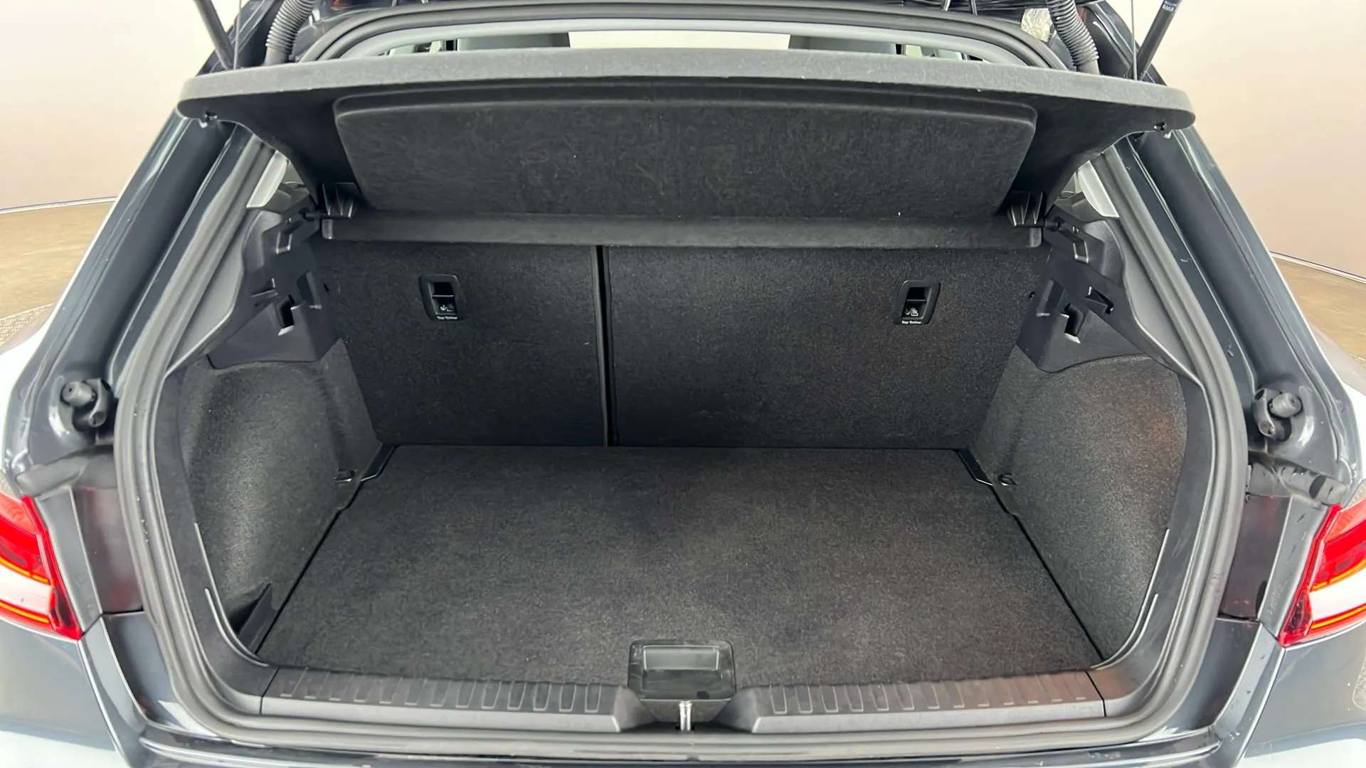 2023 AUDI A1 2023 AUDI A1