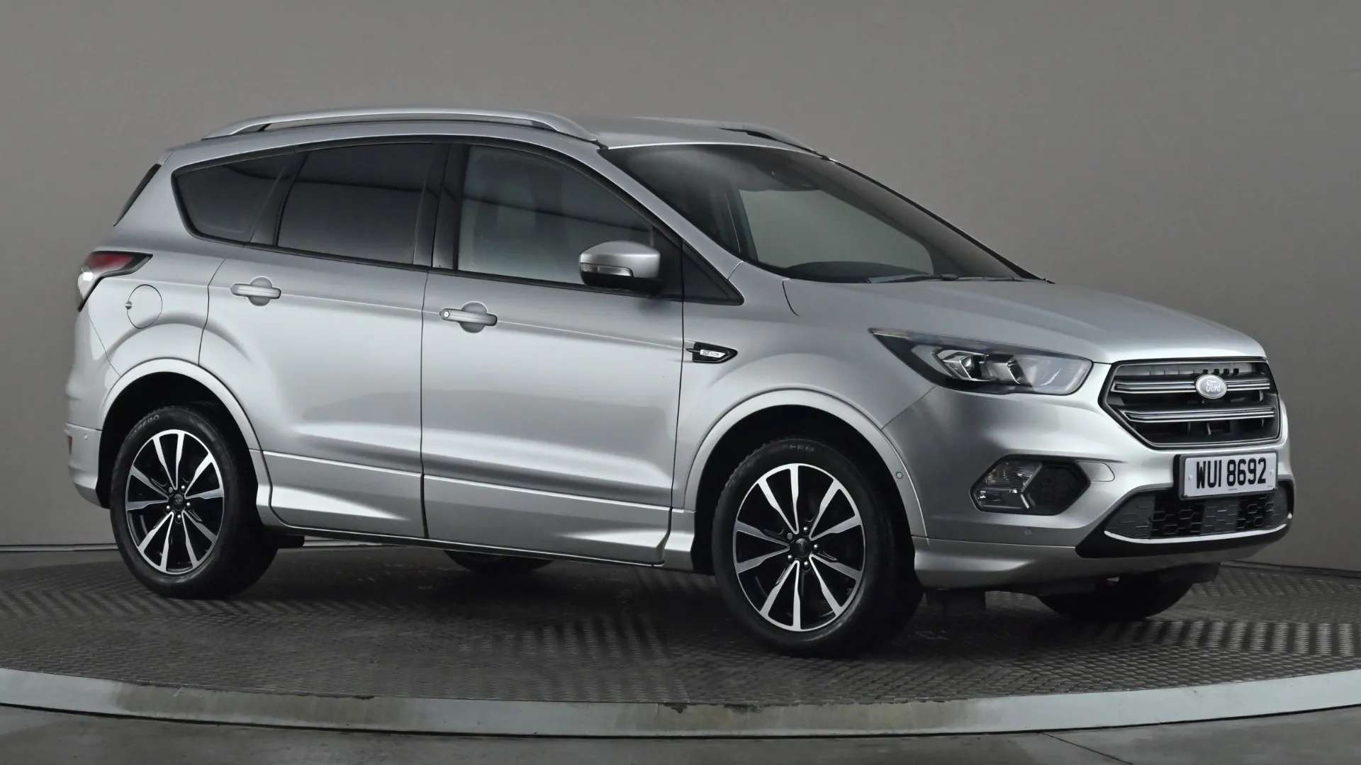 A 2018 FORD KUGA 2.0 TDCi ST-Line 2WD A 2018 FORD KUGA 2.0 TDCi ST-Line 2WD