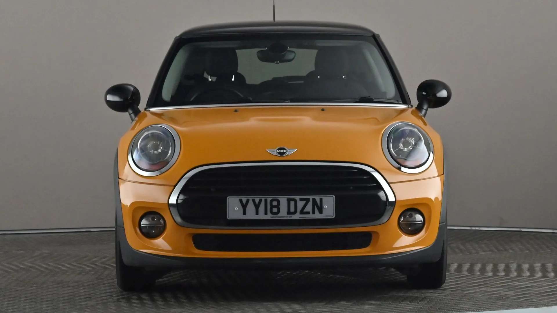 A 2018 MINI HATCH 1.5 Cooper A 2018 MINI HATCH 1.5 Cooper