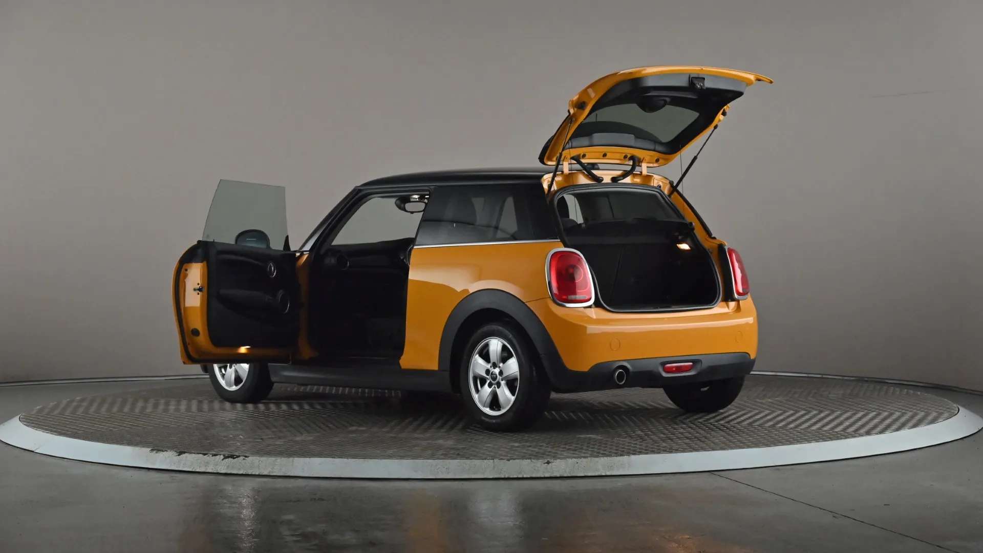 2018 MINI HATCH 2018 MINI HATCH