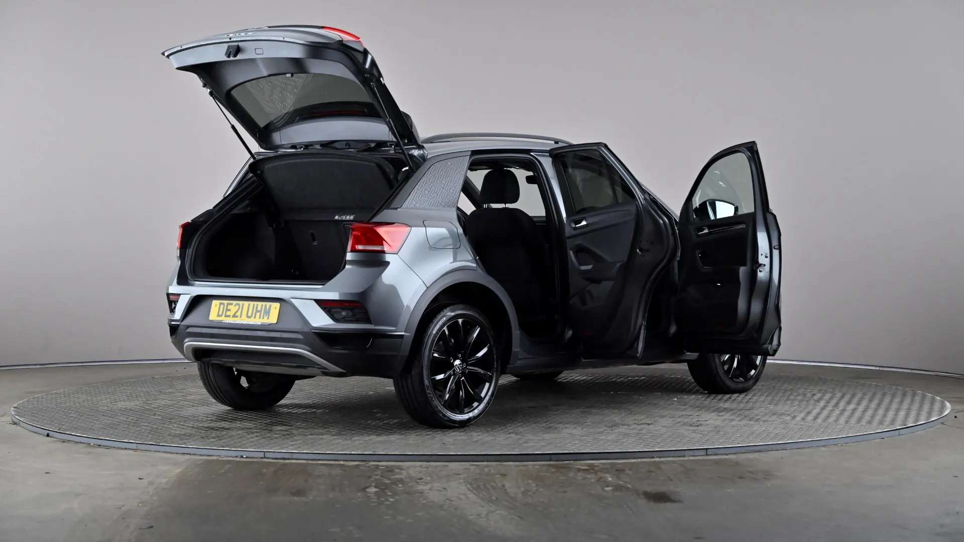 2021 VOLKSWAGEN T-ROC 2021 VOLKSWAGEN T-ROC