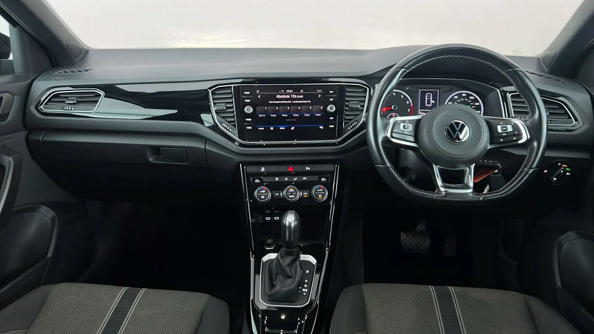 2021 VOLKSWAGEN T-ROC 2021 VOLKSWAGEN T-ROC